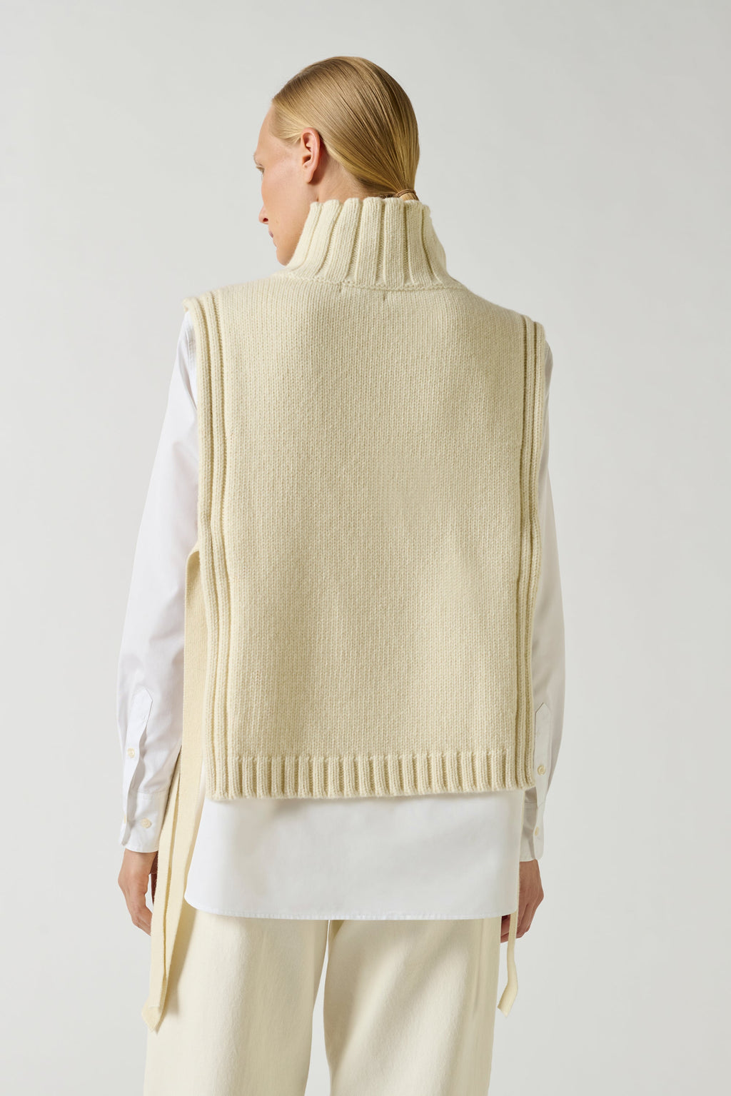 Plastron à col roulé en laine compacte
