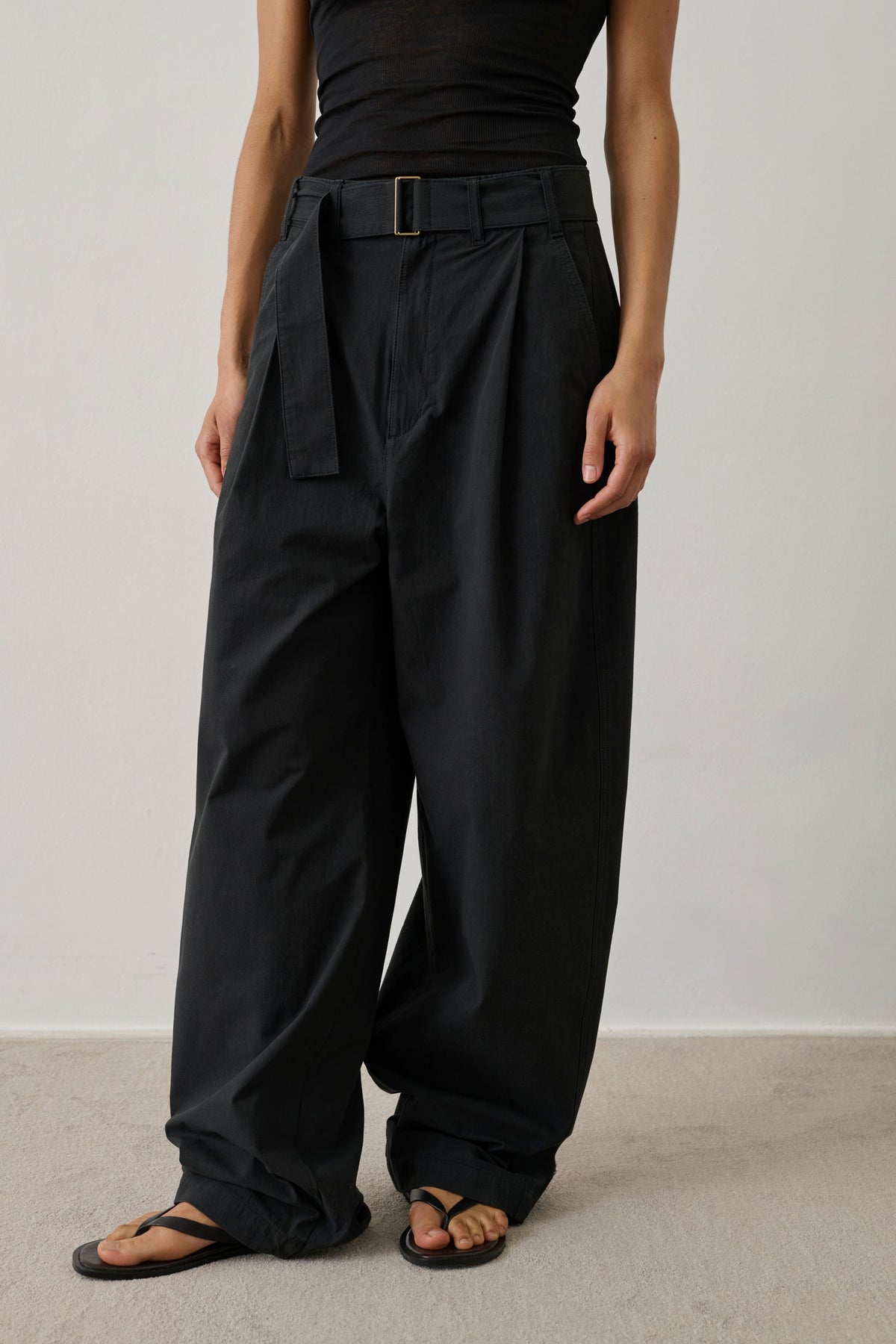 Pantalon à pinces en coton gaufré