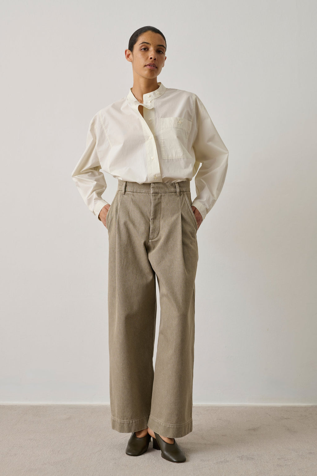 Pantalon à pinces en coton