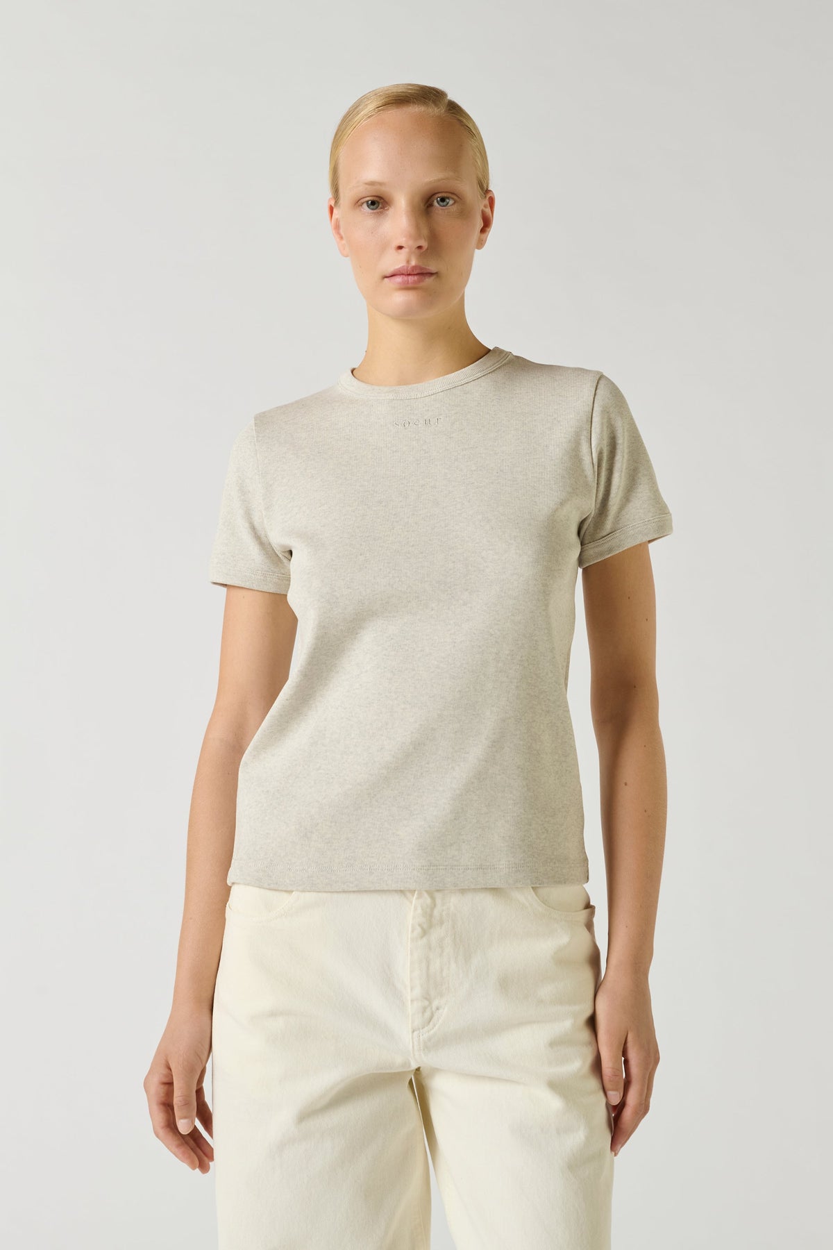 Tee-shirt brodé Soeur à petites côtes
