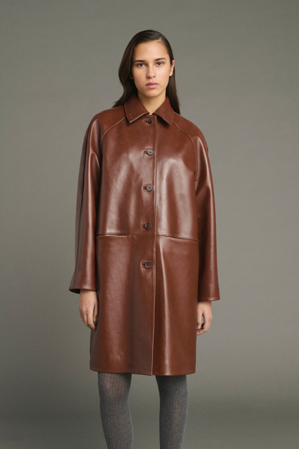 Manteau trois-quarts en cuir glacé