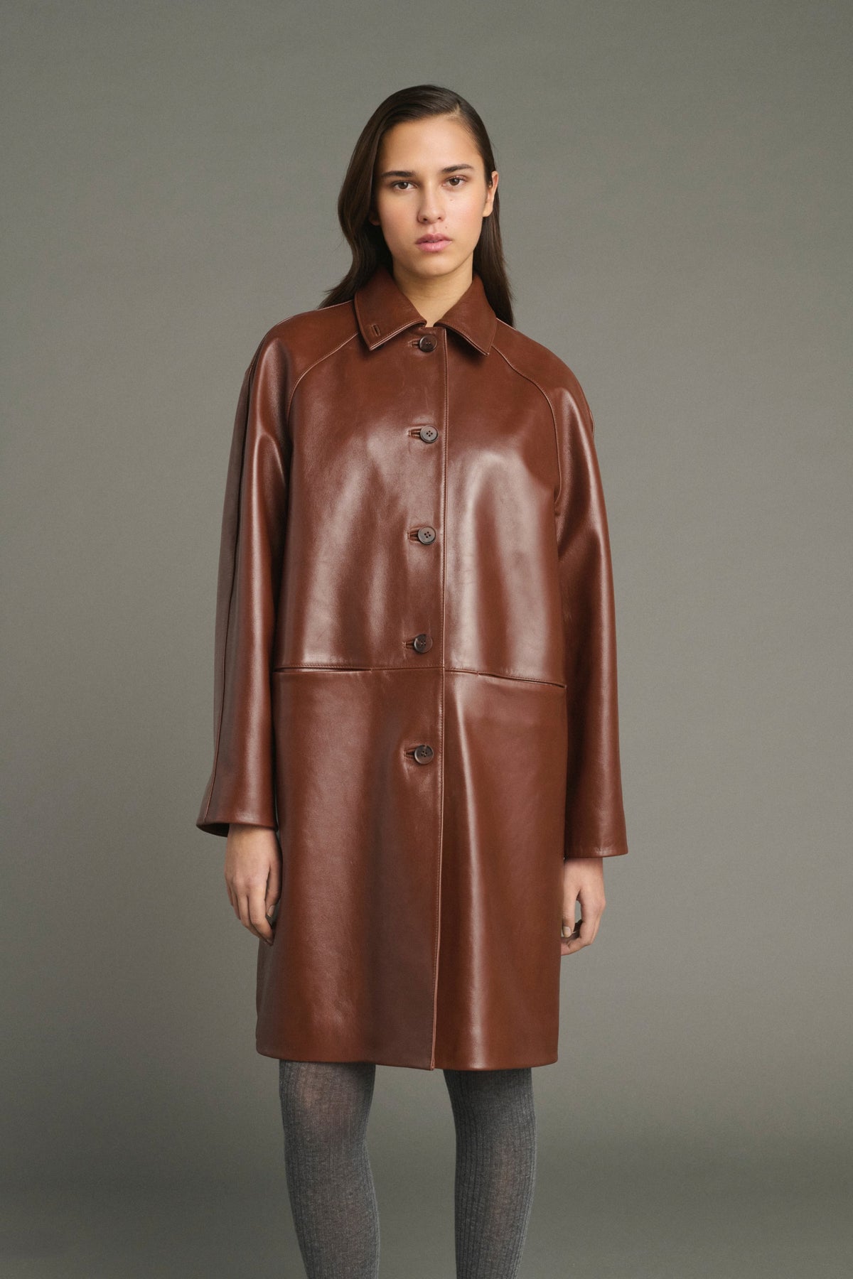Manteau trois-quarts en cuir glacé