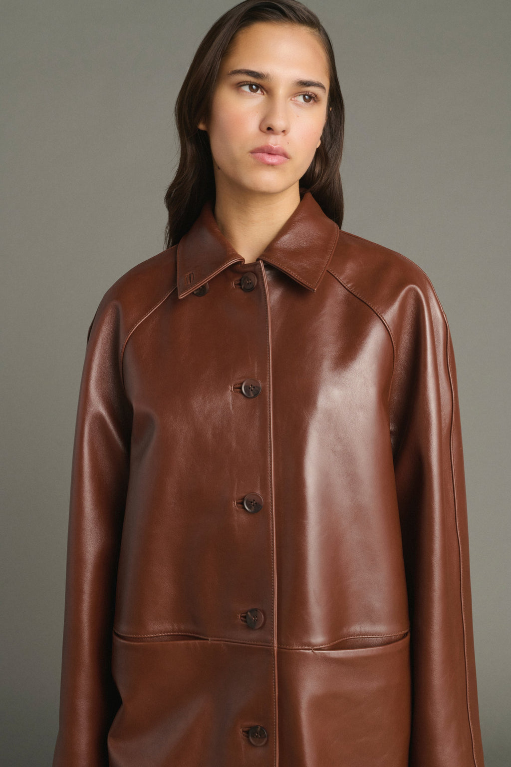 Manteau trois-quarts en cuir glacé