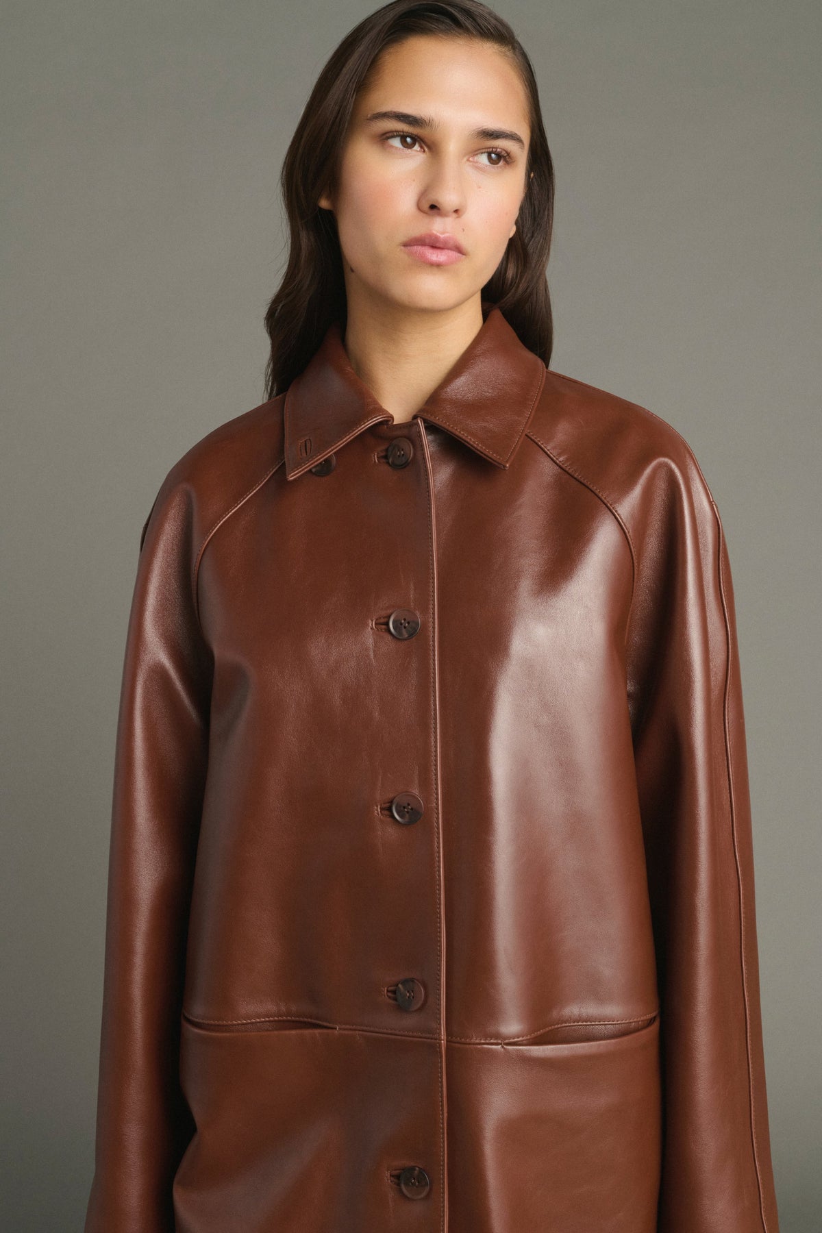 Manteau trois-quarts en cuir glacé