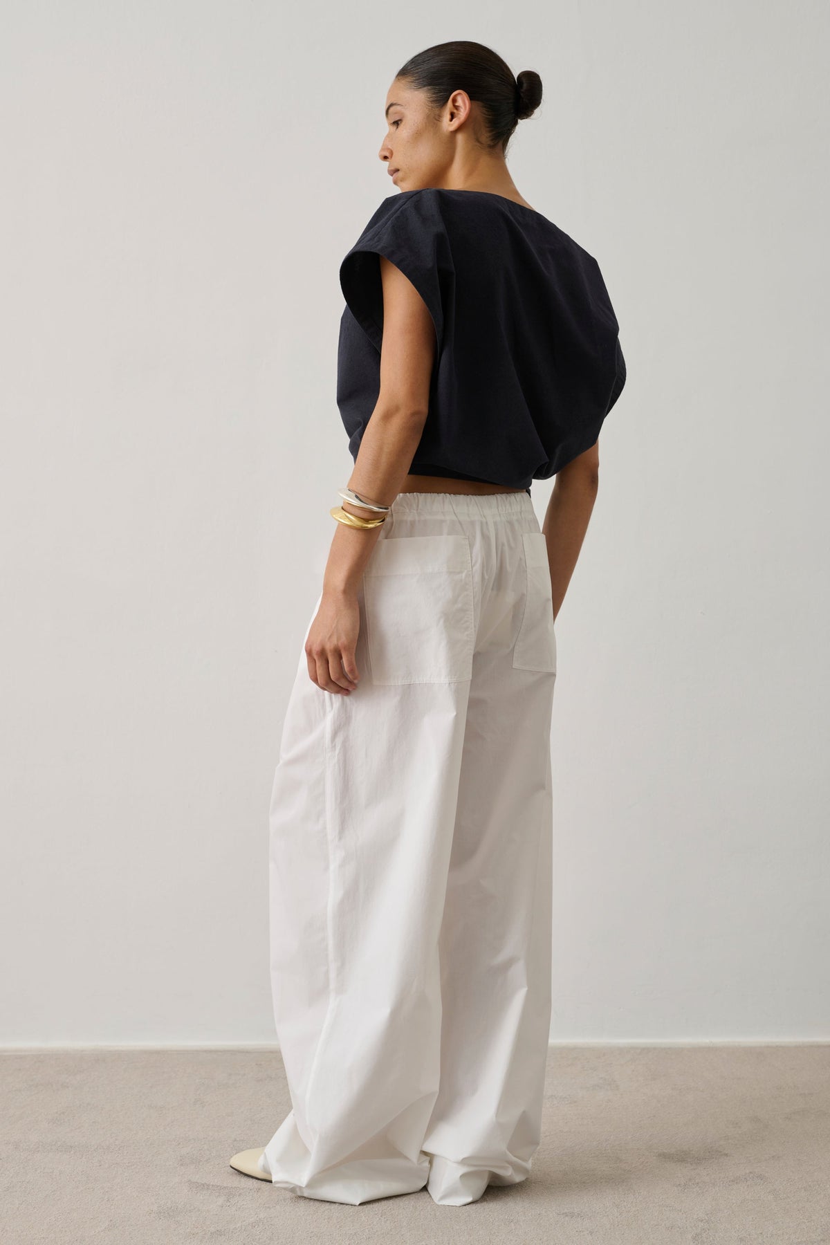 Pantalon léger à cordons en popeline glacée
