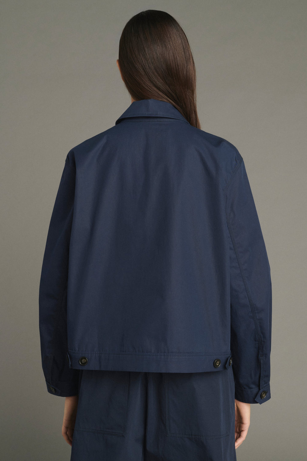 Blouson court en toile de coton glacée