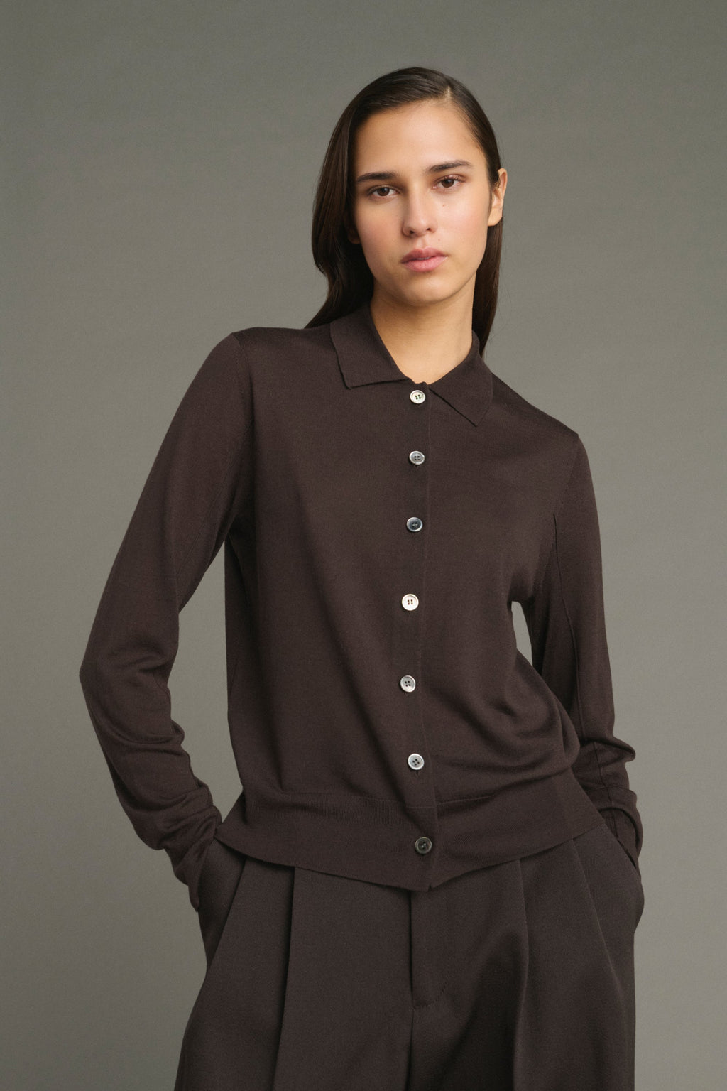 Cardigan à col polo en laine mérinos