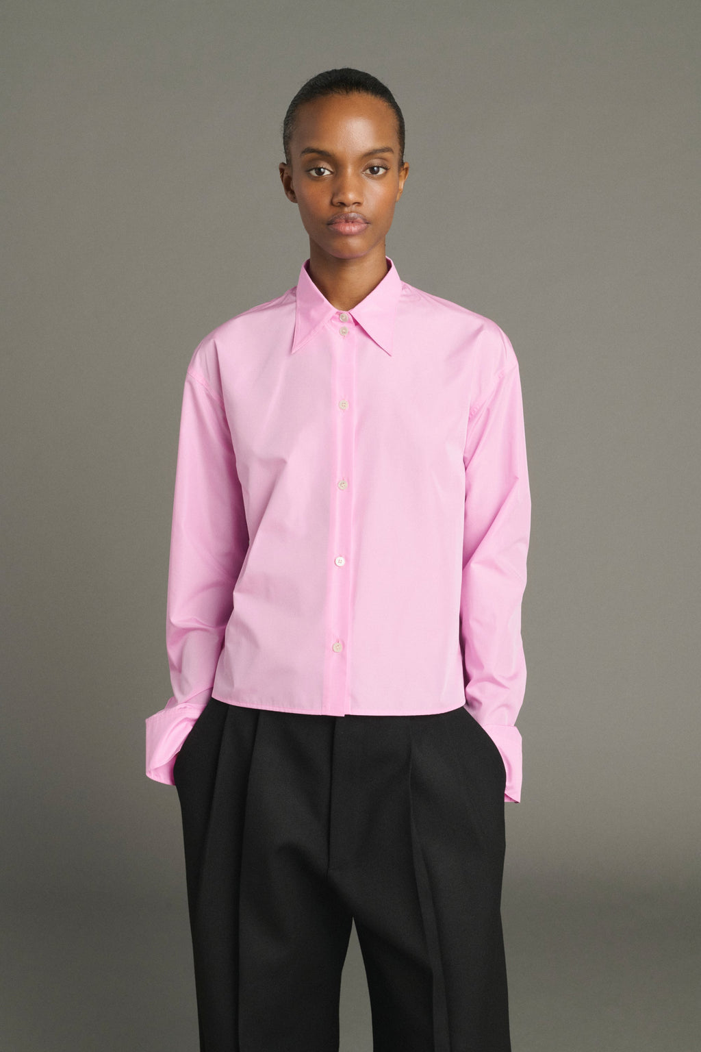 Chemise cintrée en taffetas rose