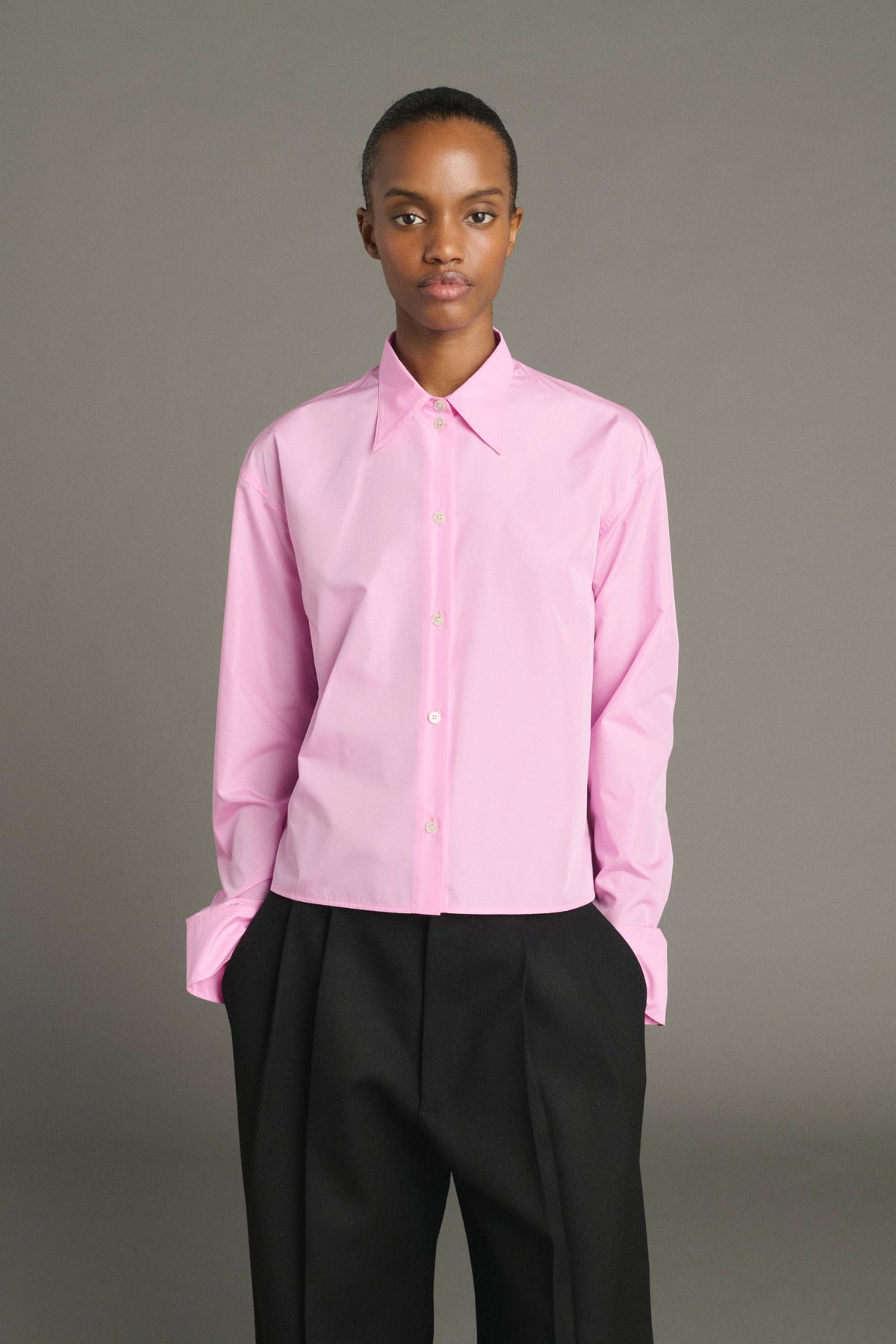 Chemise cintrée en taffetas rose