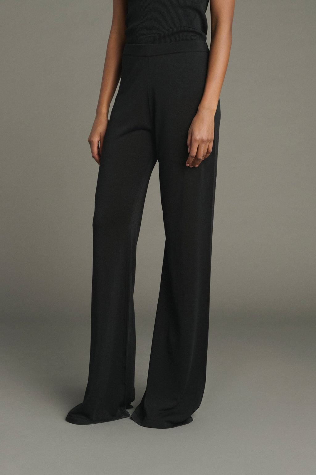 Pantalon flare en maille de soie