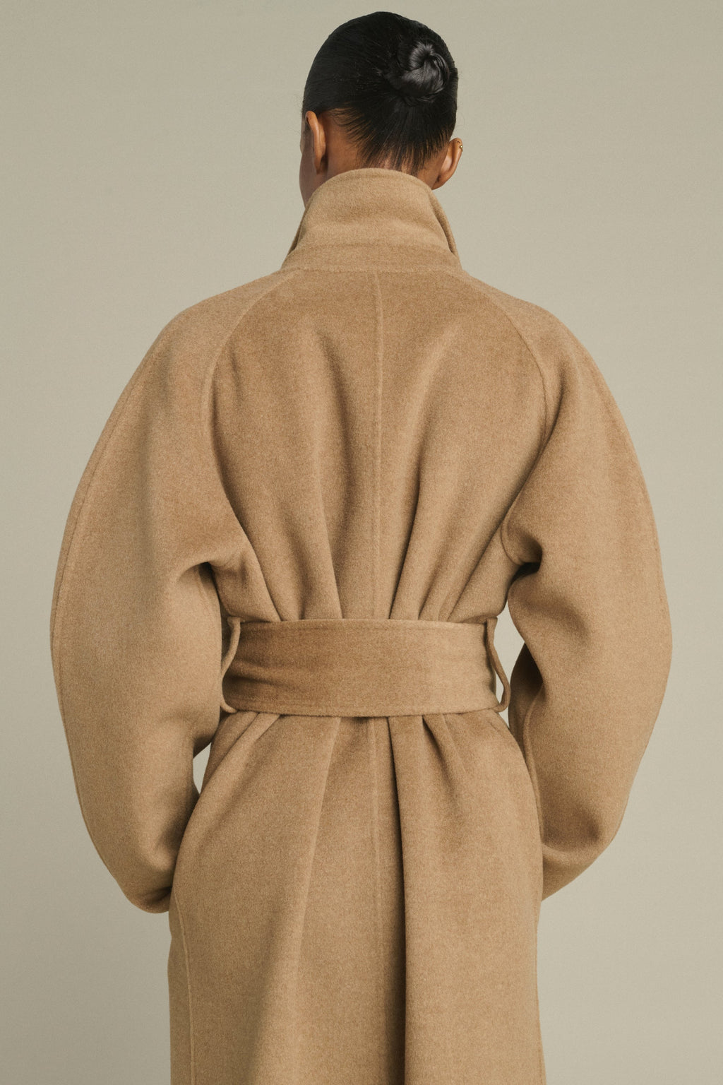 Manteau enveloppant en laine double face