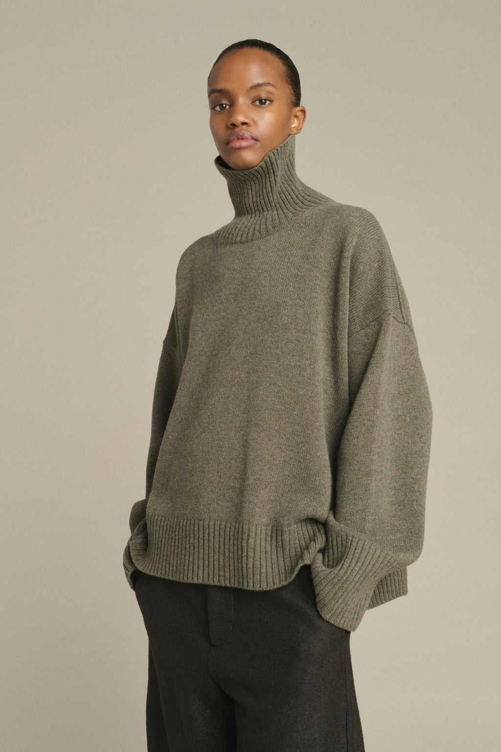 Col roulé oversize