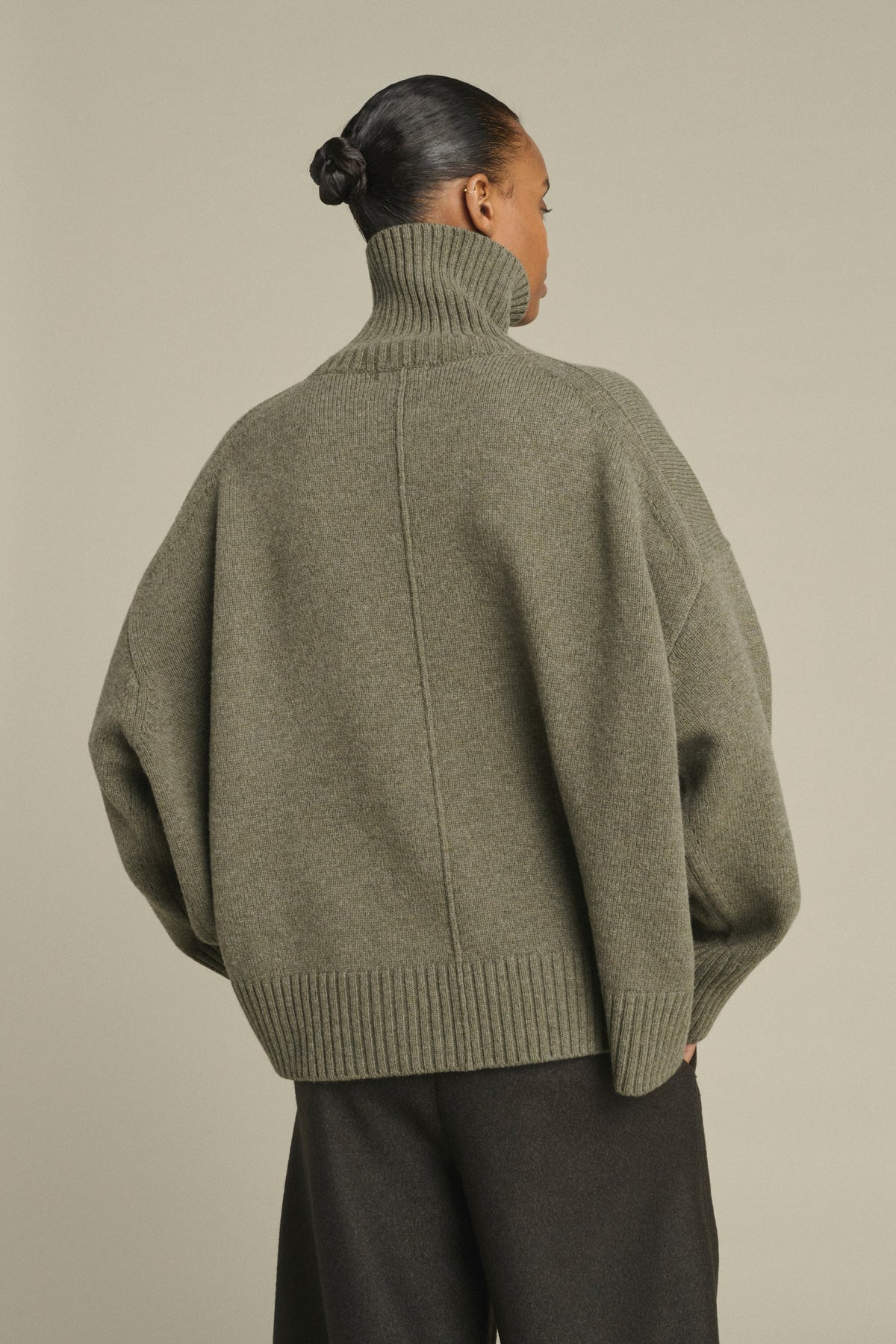Col roulé oversize