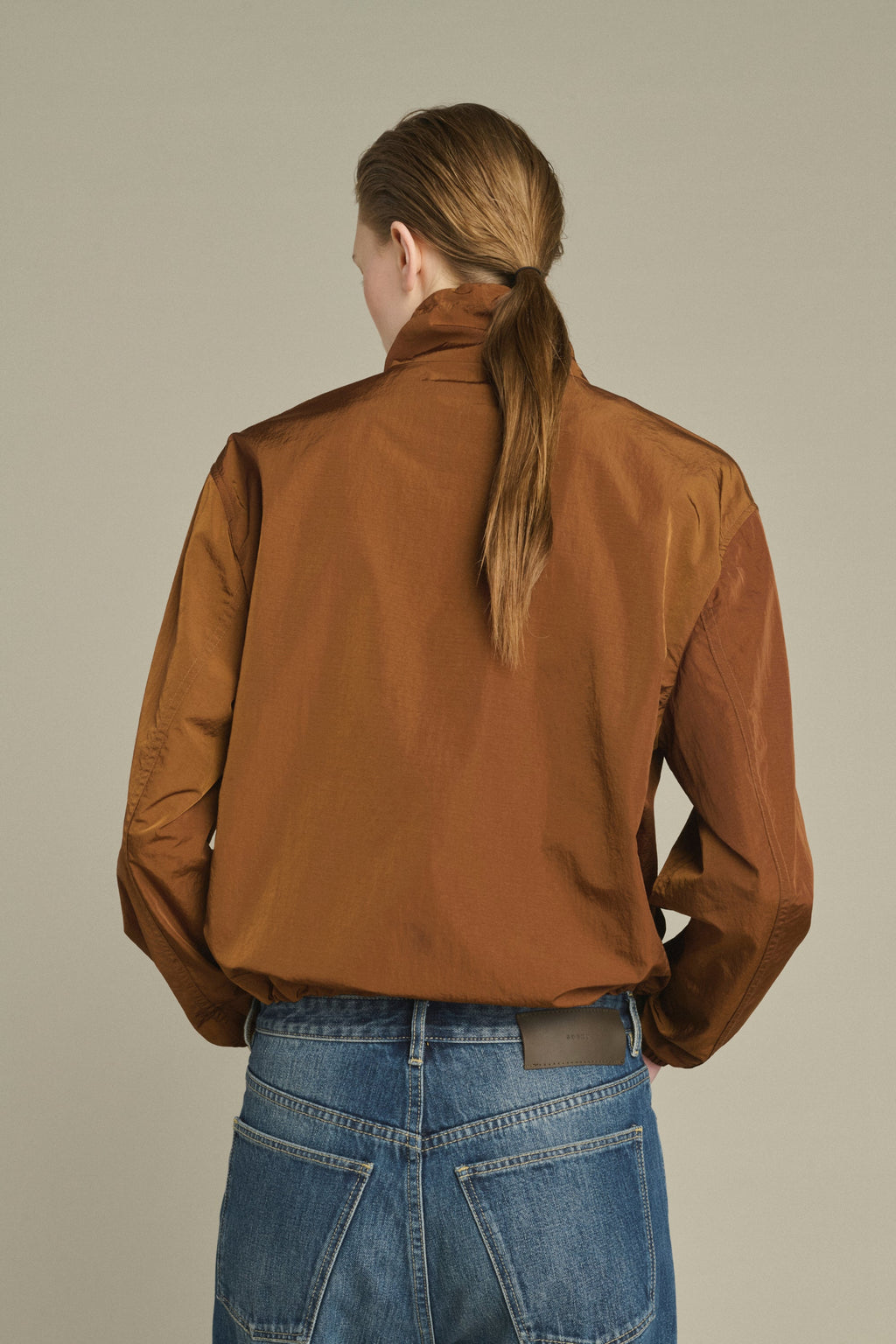 Blouson zippé en toile technique
