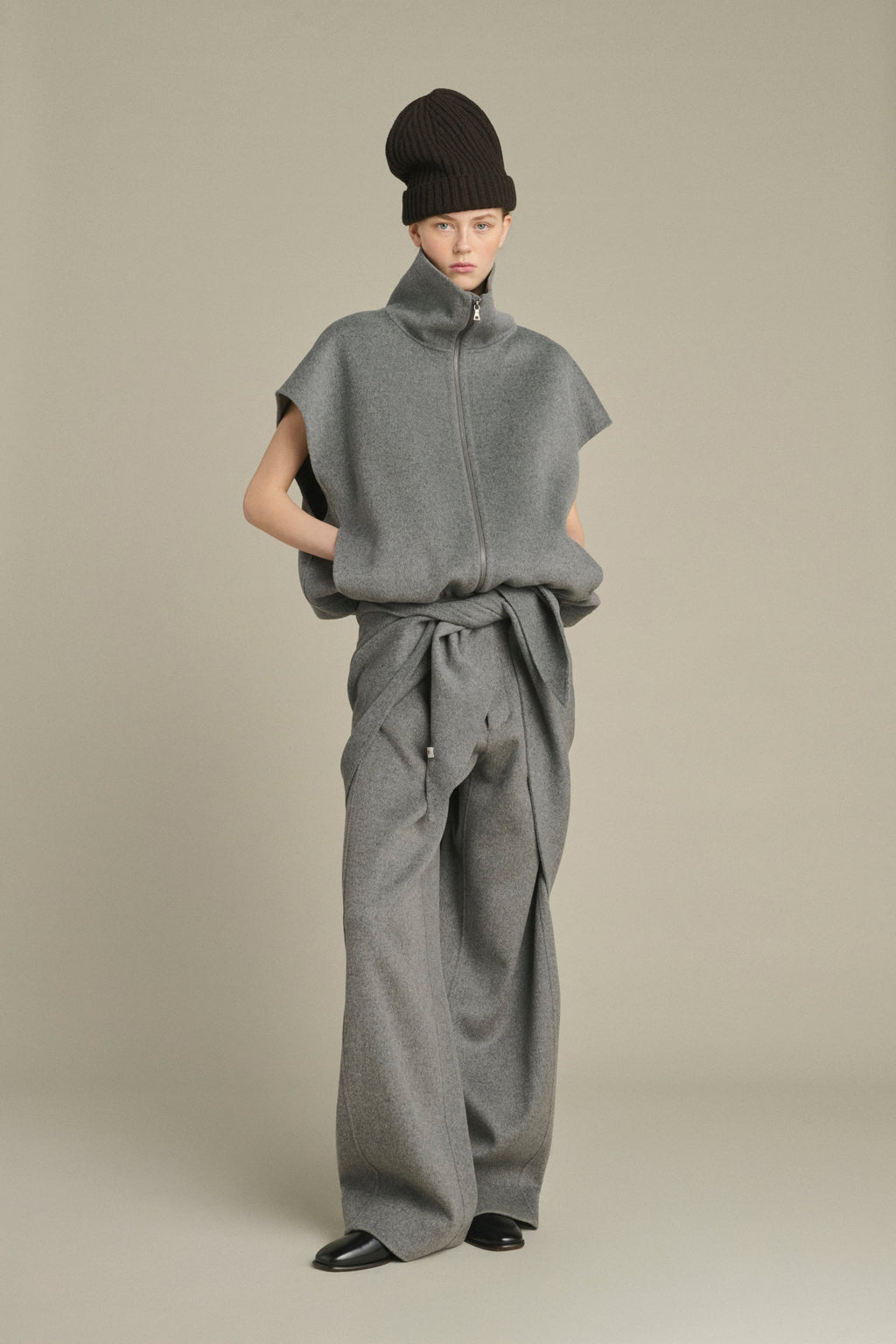 Blouson zippé sans manches en laine double face