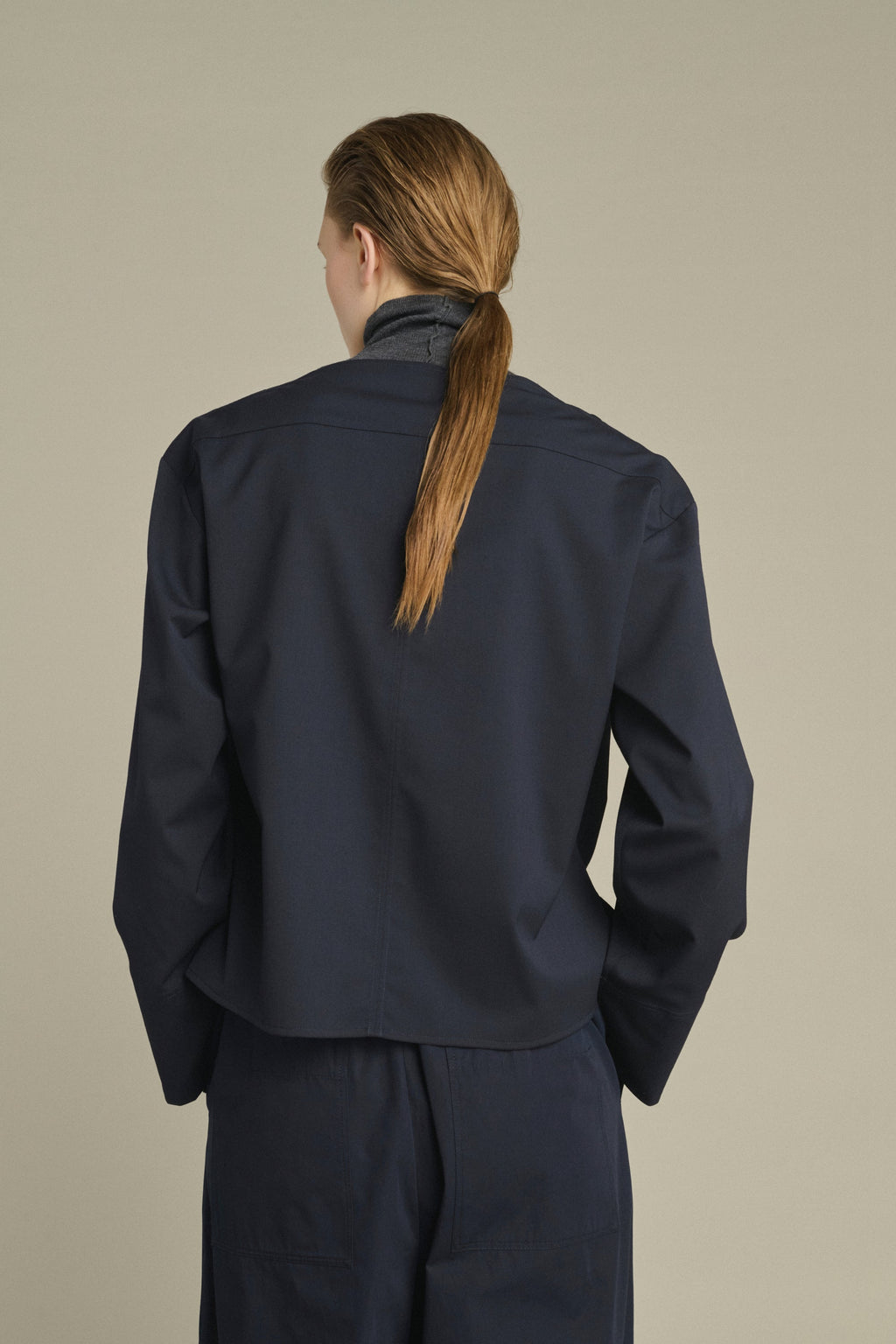 Blouse marine à double poches