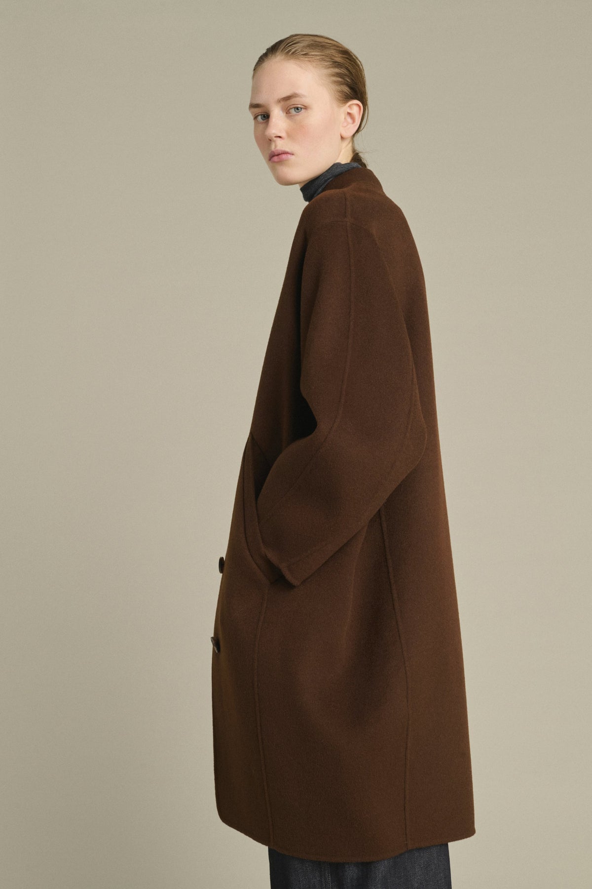 Manteau rond en laine double face