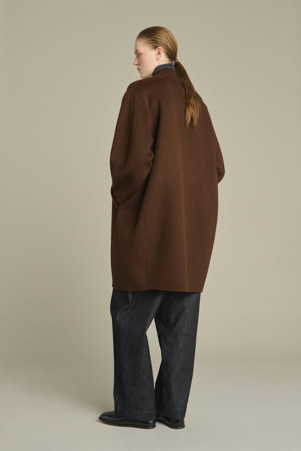 Manteau rond en laine double face