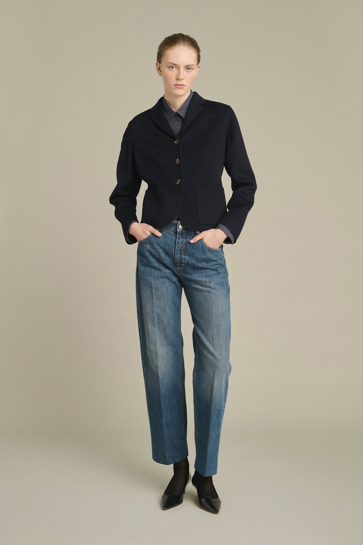 Veste de tailleur cintrée en gabardine de laine