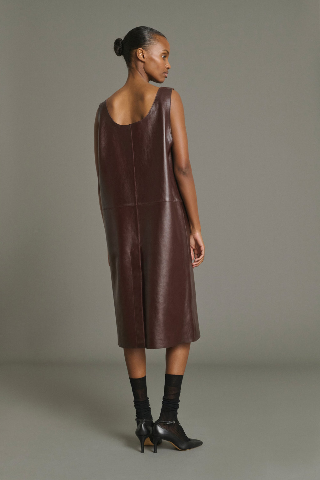 Robe débardeur oversize en cuir glacé