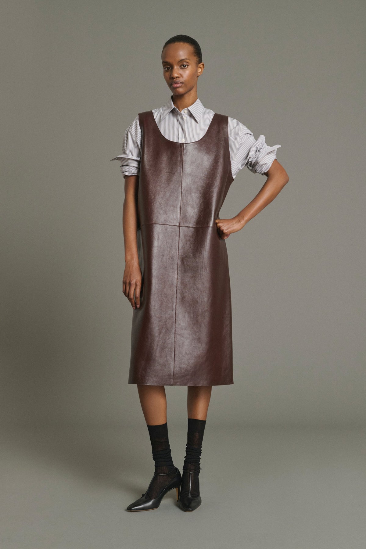 Robe débardeur oversize en cuir glacé