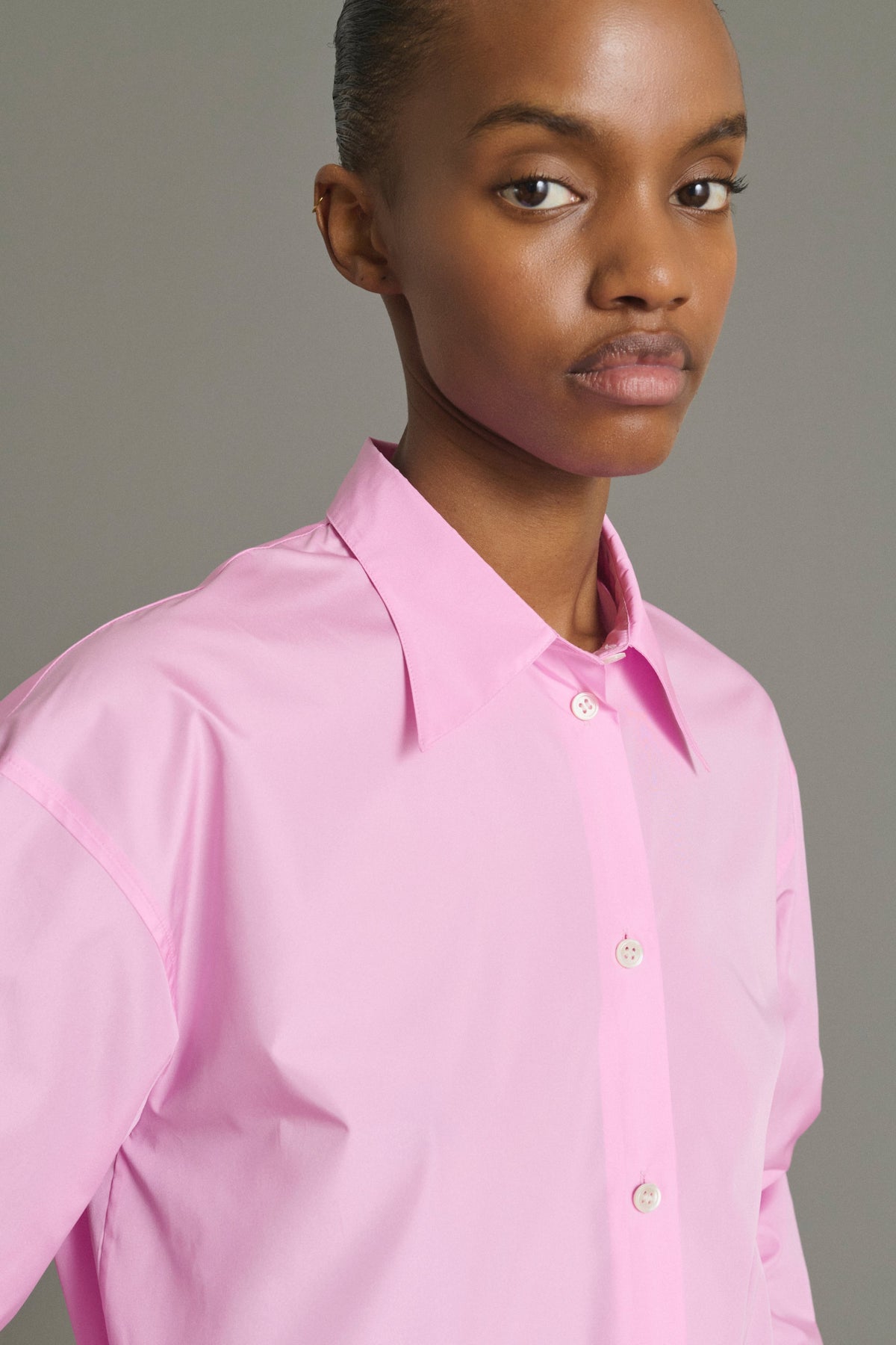 Chemise cintrée en taffetas rose