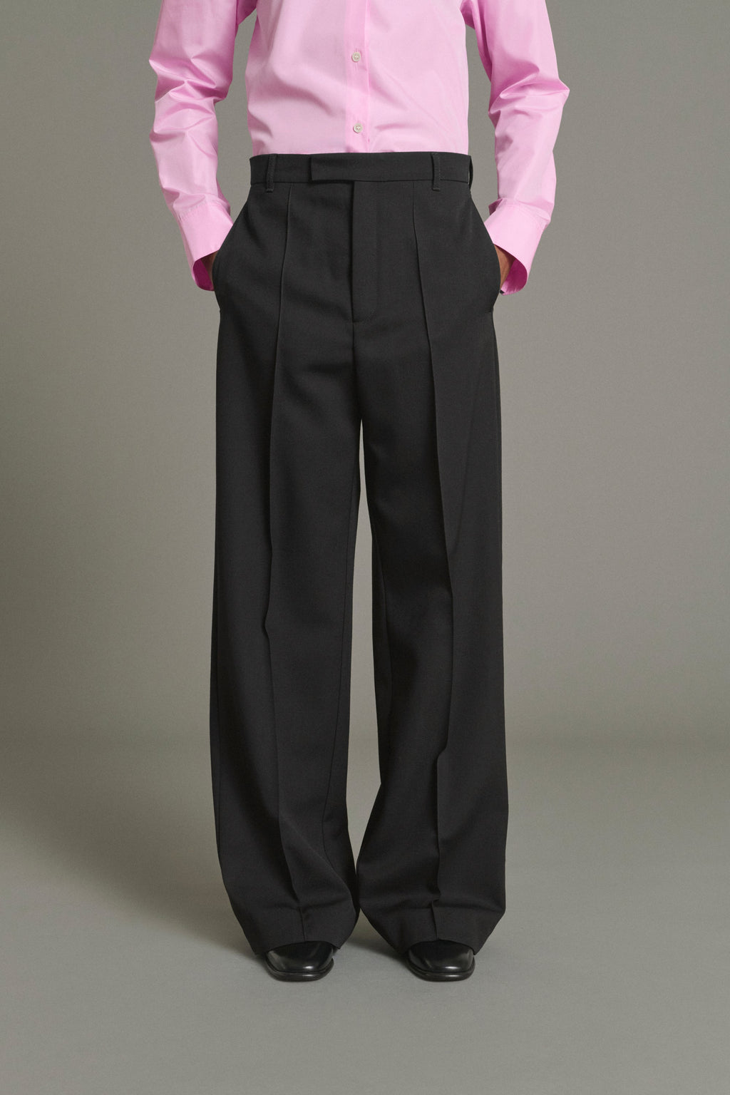 Pantalon tailleur à surpiqures