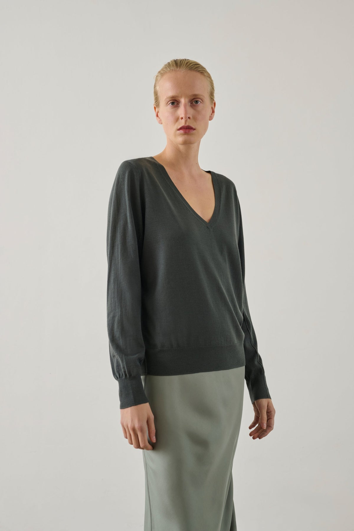 Pull col v en laine mérinos