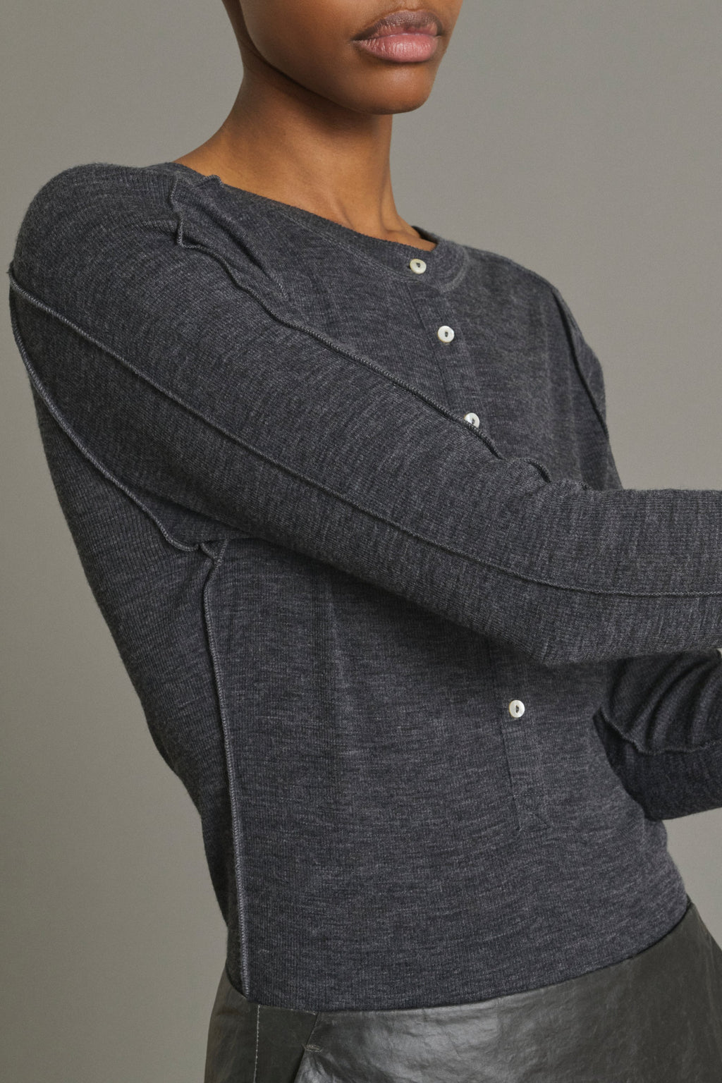 Tee-shirt Henley à coutures apparentes en laine flammée