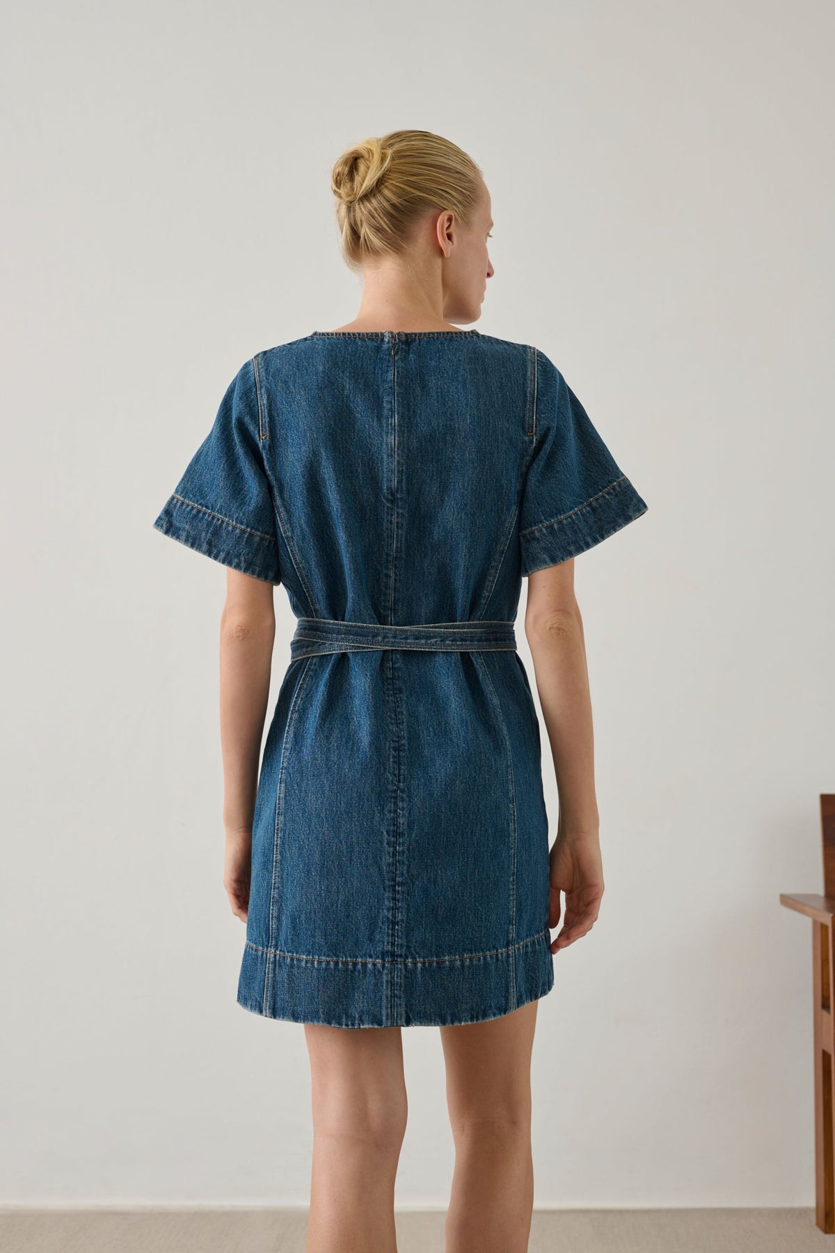 Robe courte en denim