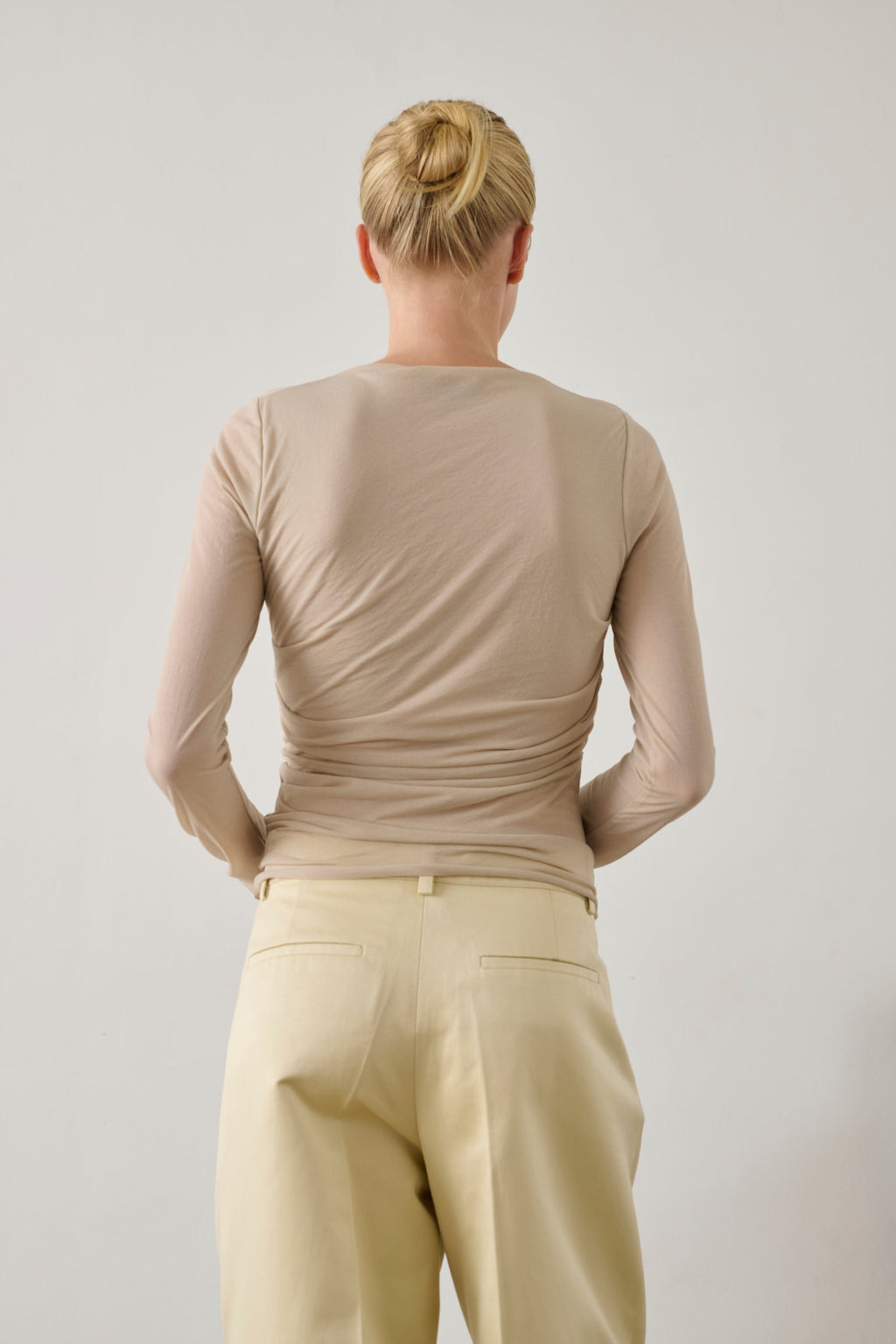 Tee-shirt manches longues en coton drapé