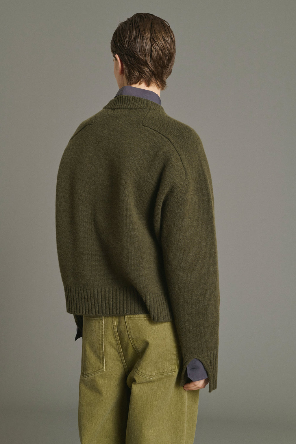 Pull boxy à poignets fendus