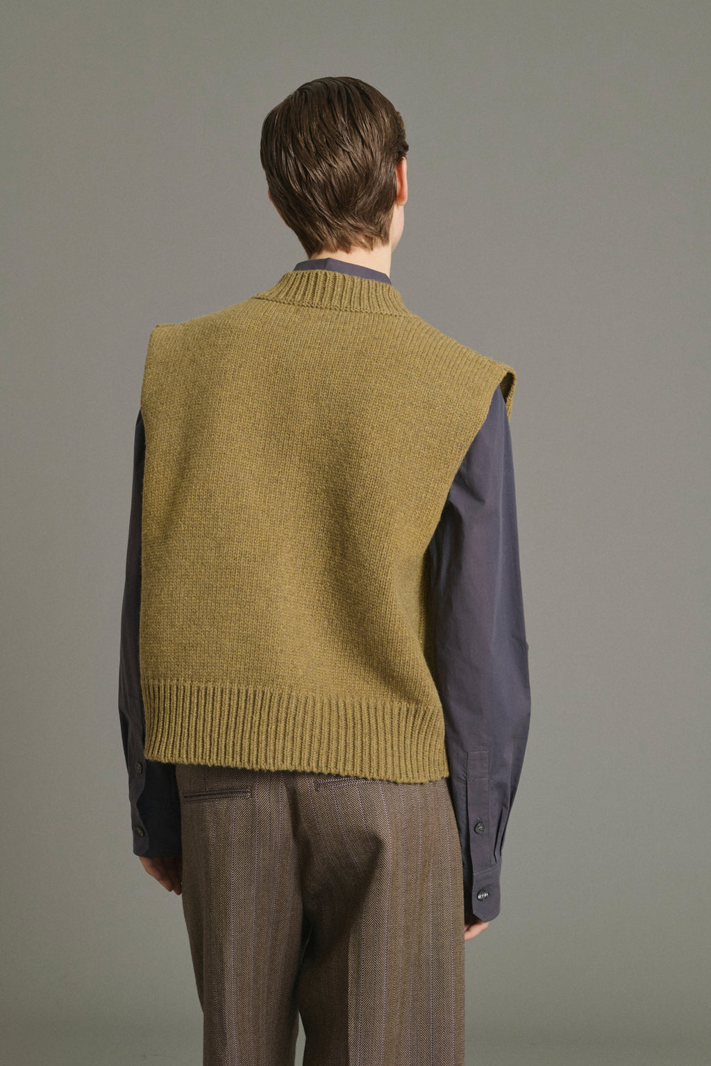 Gilet sans manches à fermoir crochet