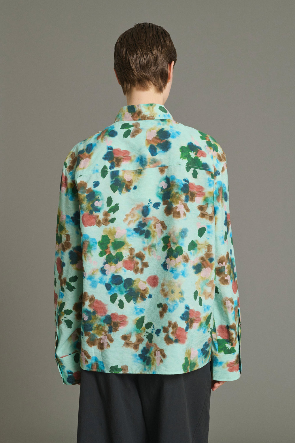 Chemise à double boutonnage en soie lavée