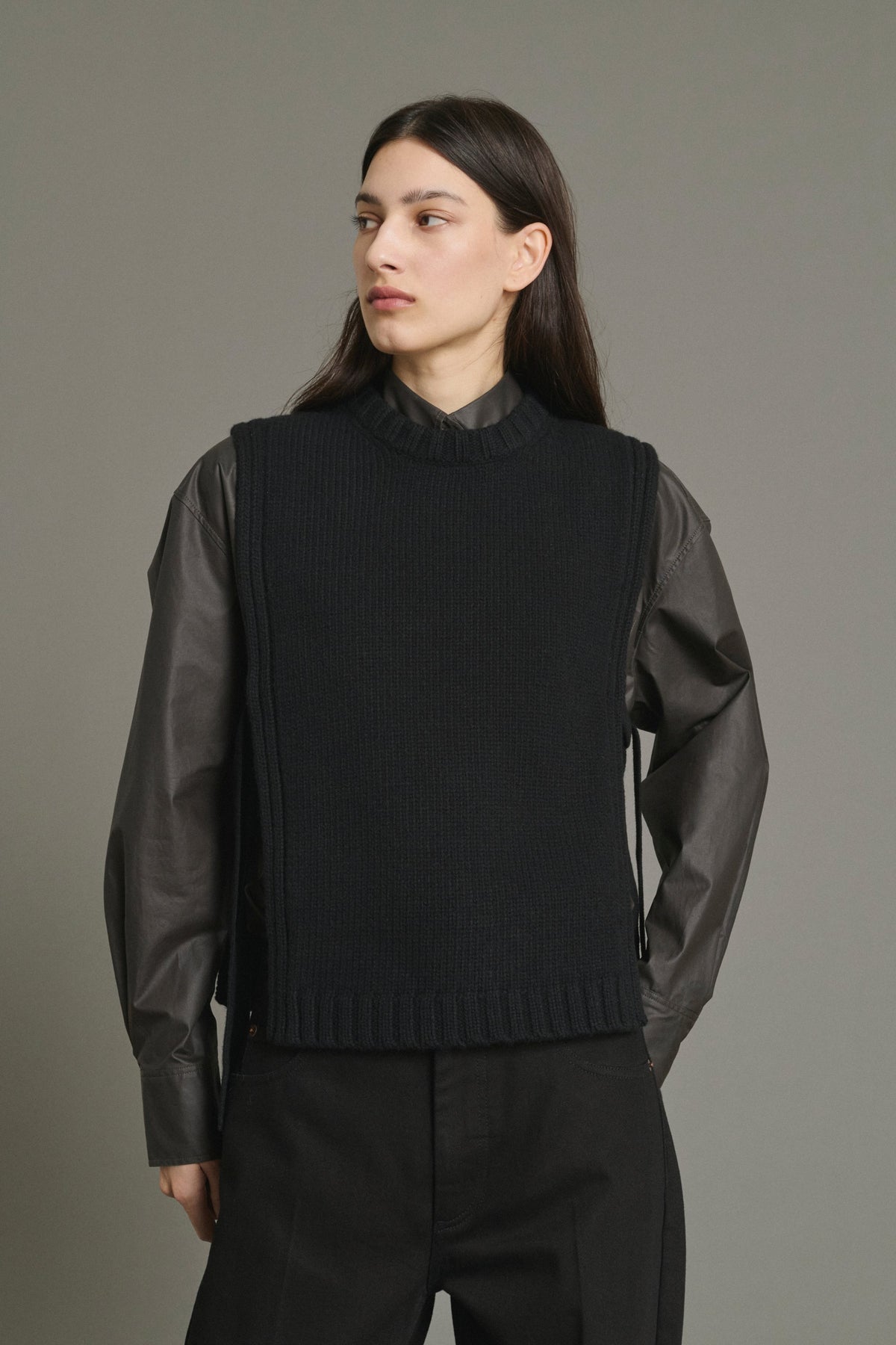 Plastron en laine compacte