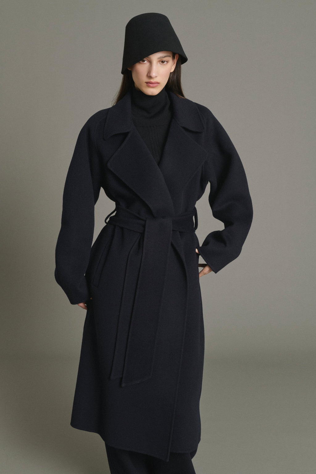 Manteau enveloppant en laine double face