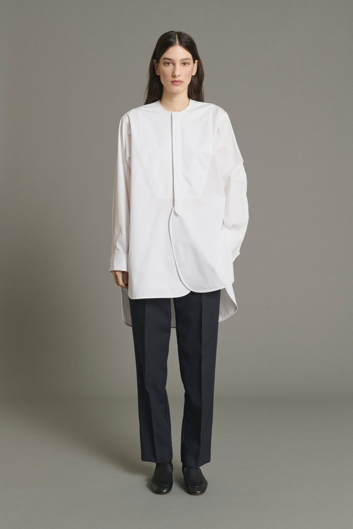 Pantalon de tailleur en toile de laine