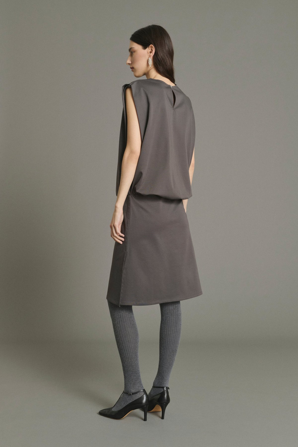 Robe taille basse en jersey satiné