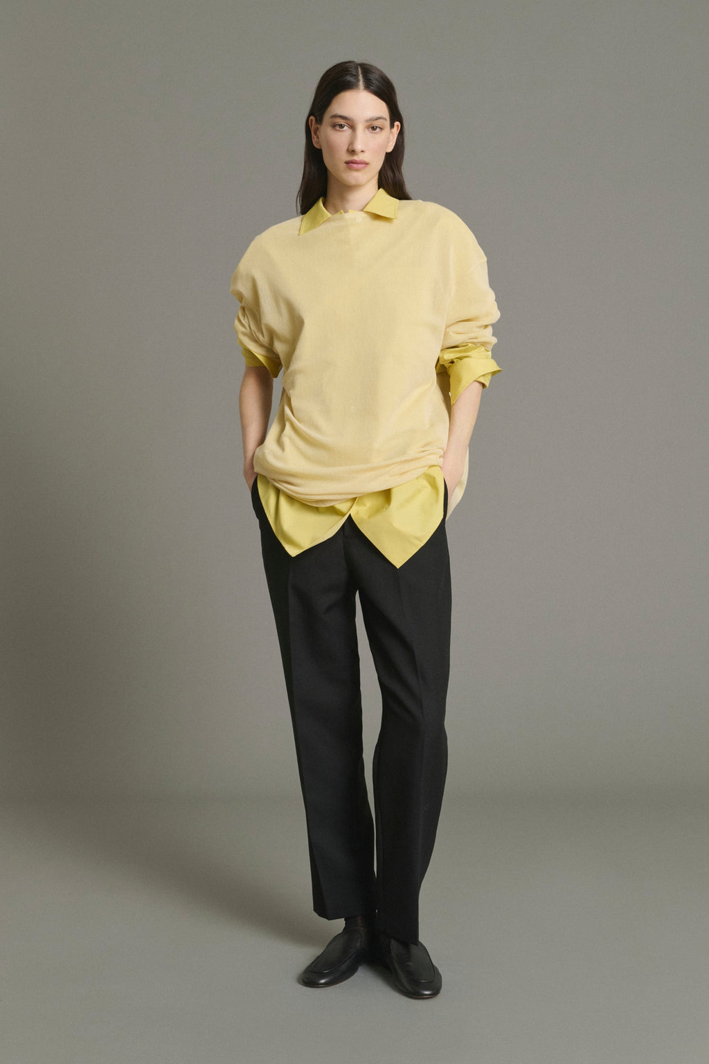 Pantalon de tailleur en toile de laine