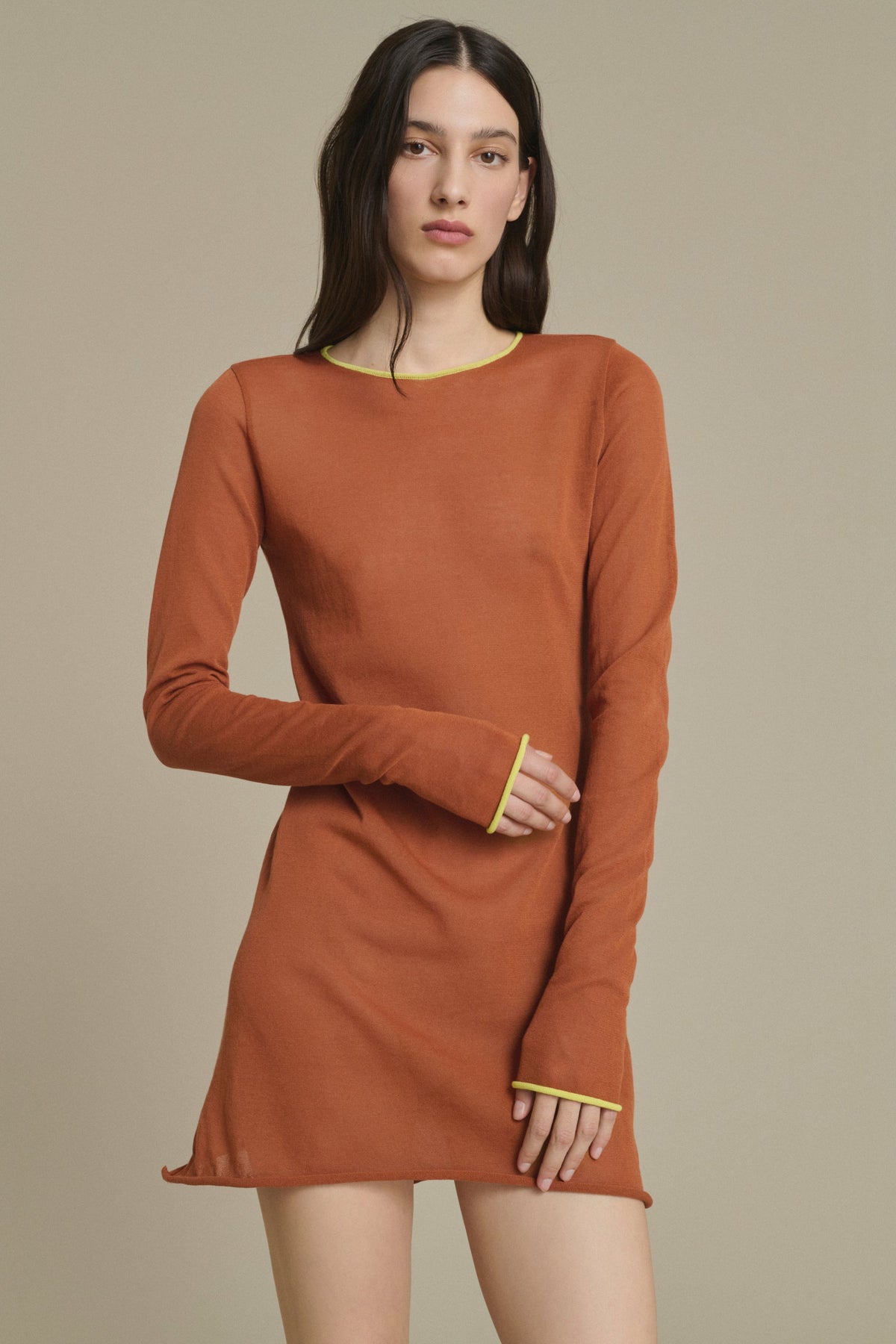 Robe courte mini évasée