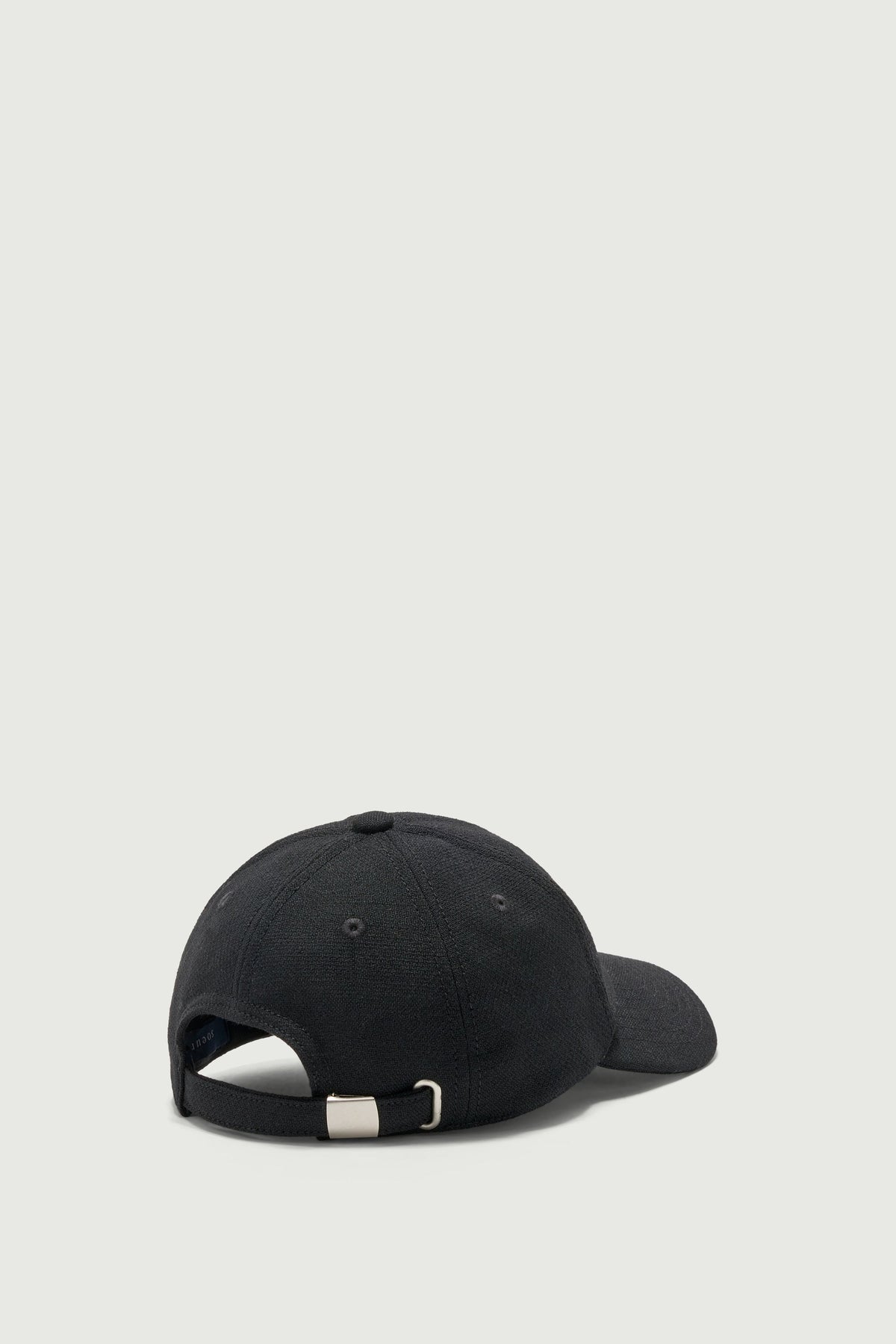 Casquette en chevron