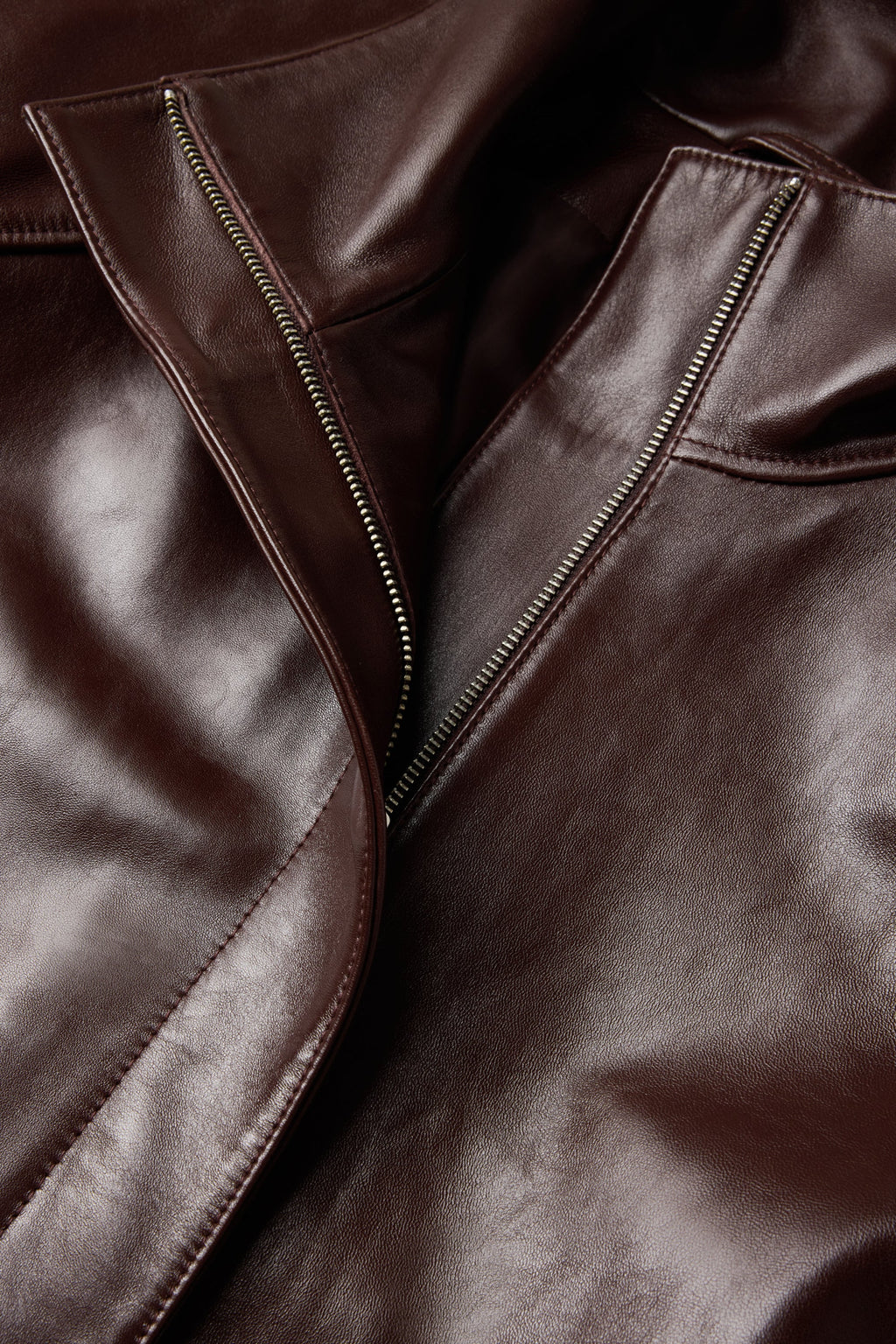 Blouson raglan en cuir glacé