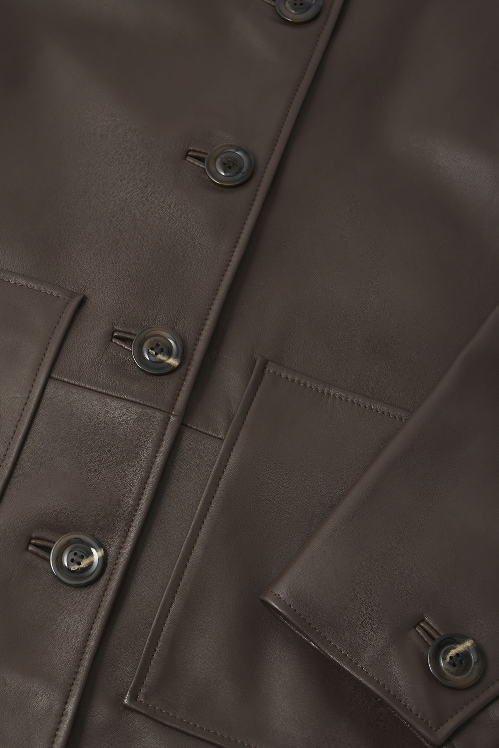 Veste en croûte de cuir