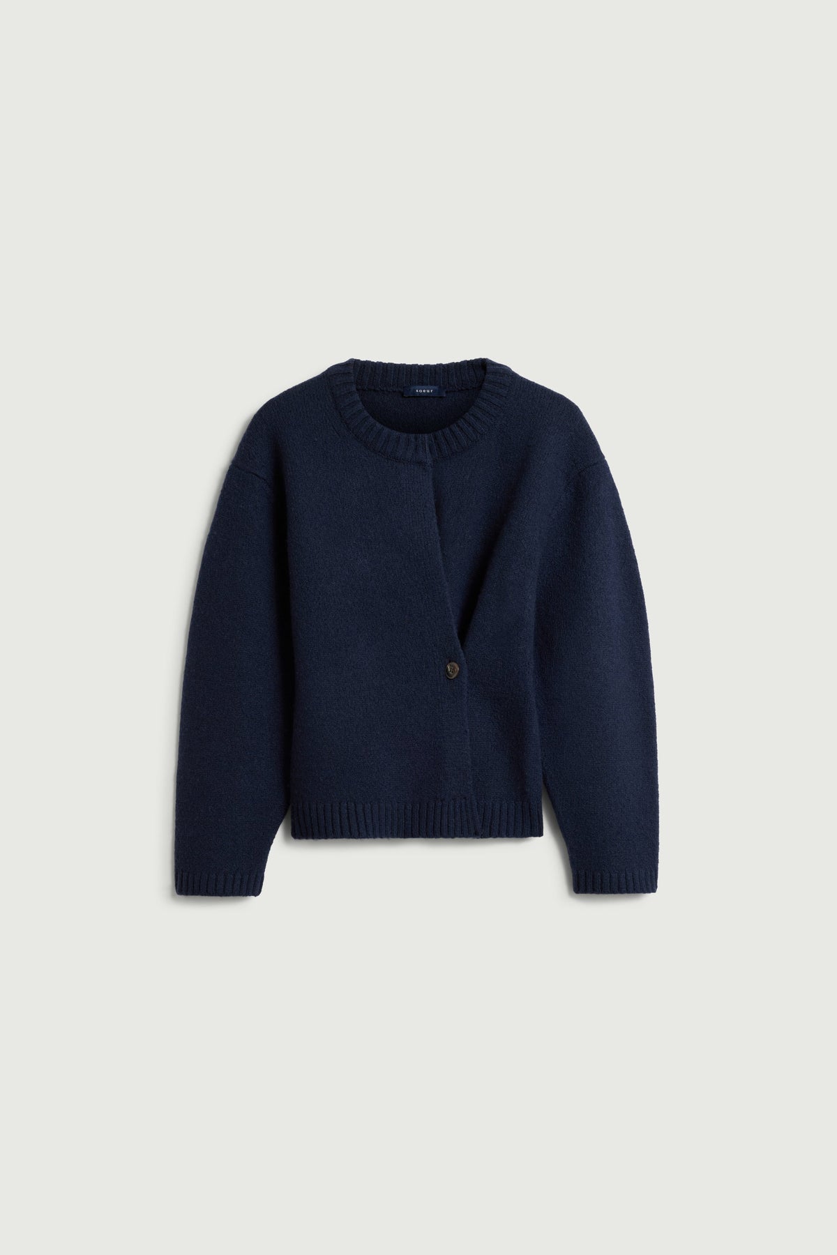 Cardigan croisé en laine feutrée