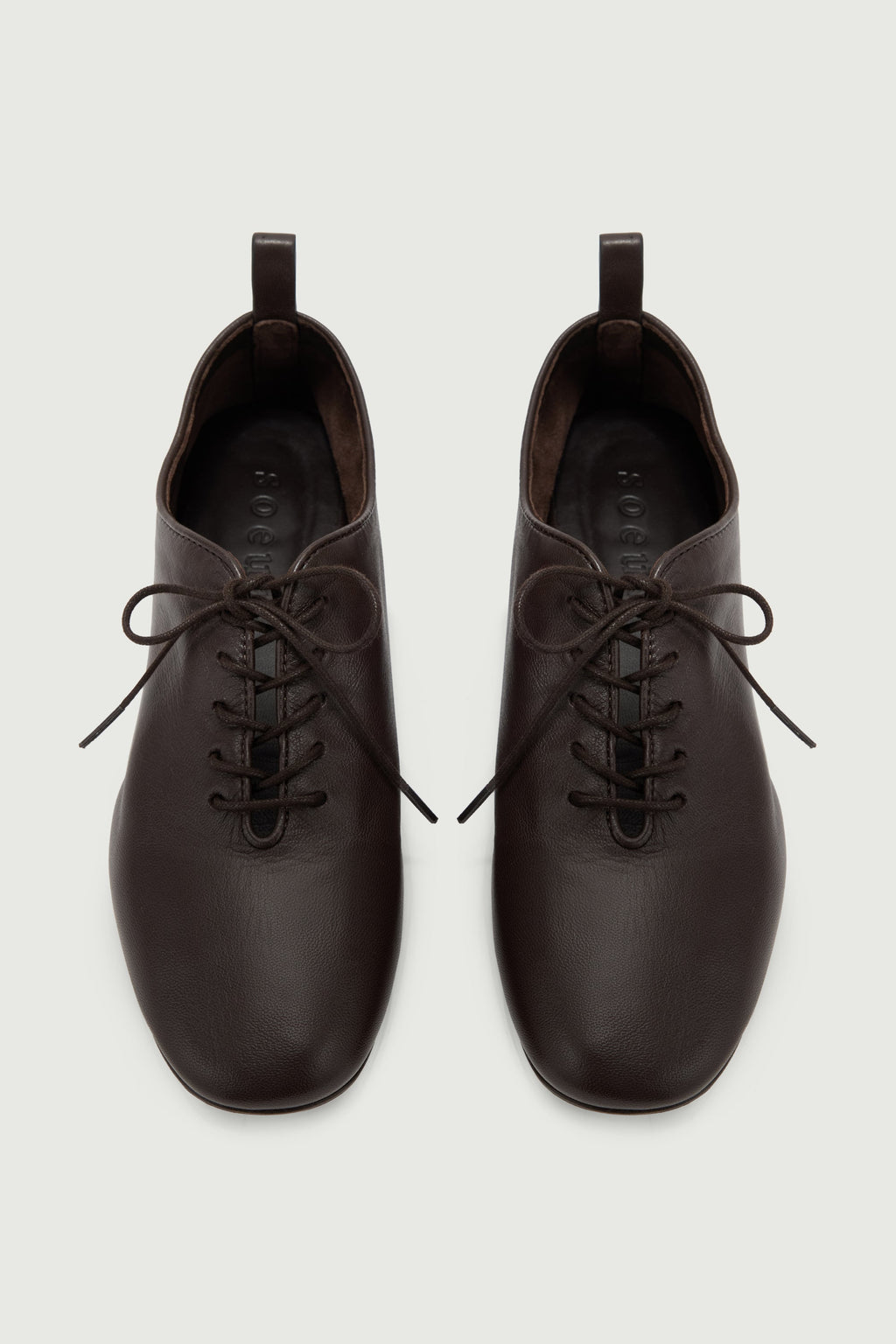 Derbies en cuir d'agneau souple