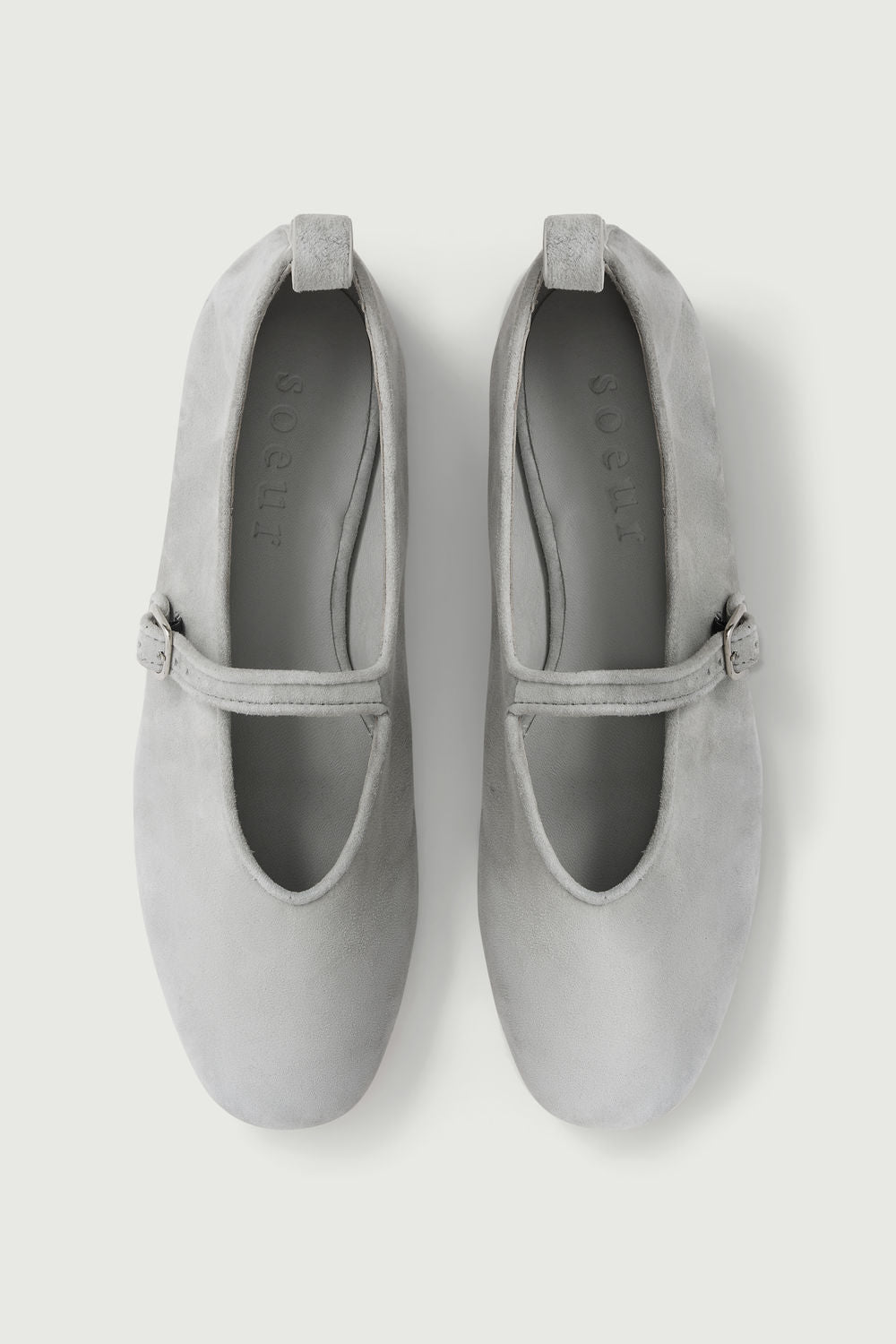Ballerines en cuir velours