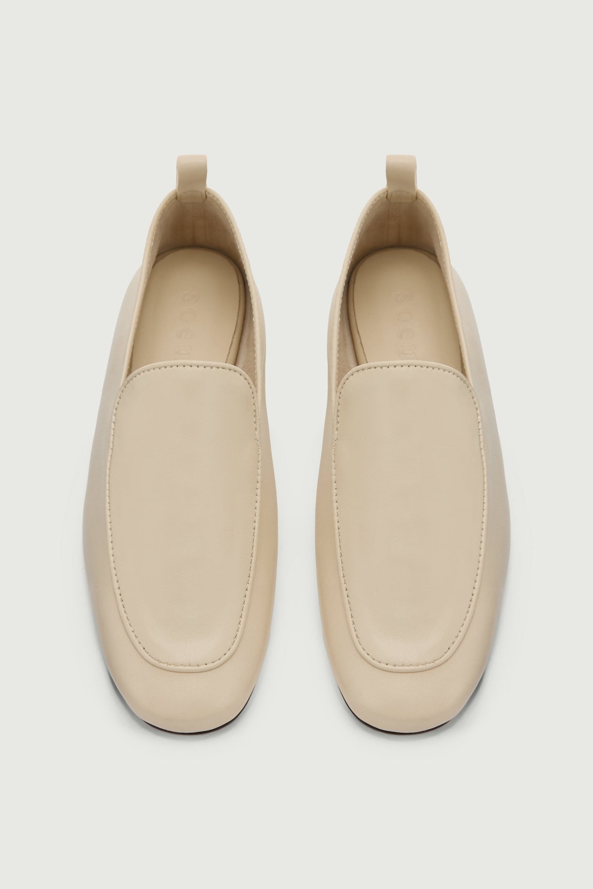 Mocassins souples en cuir