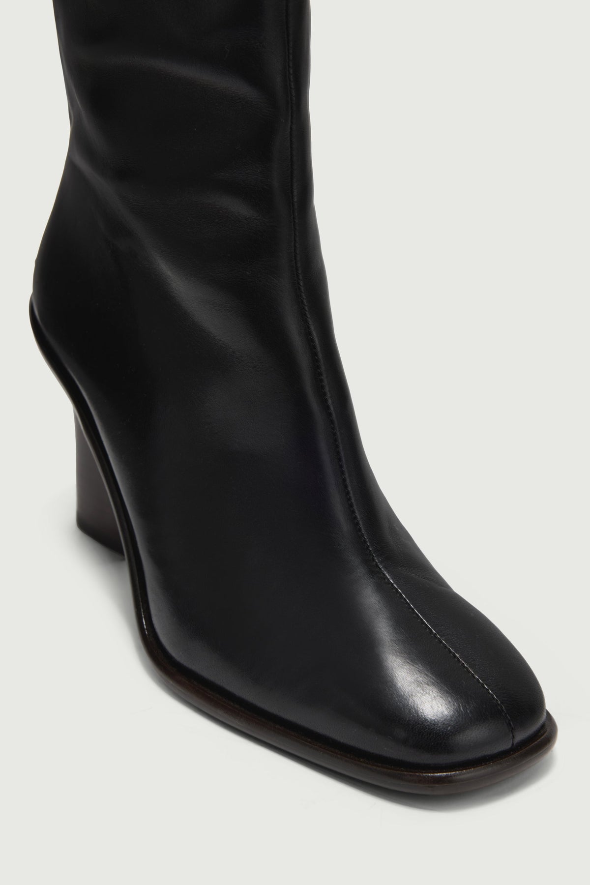 Bottes à couture centrale en cuir