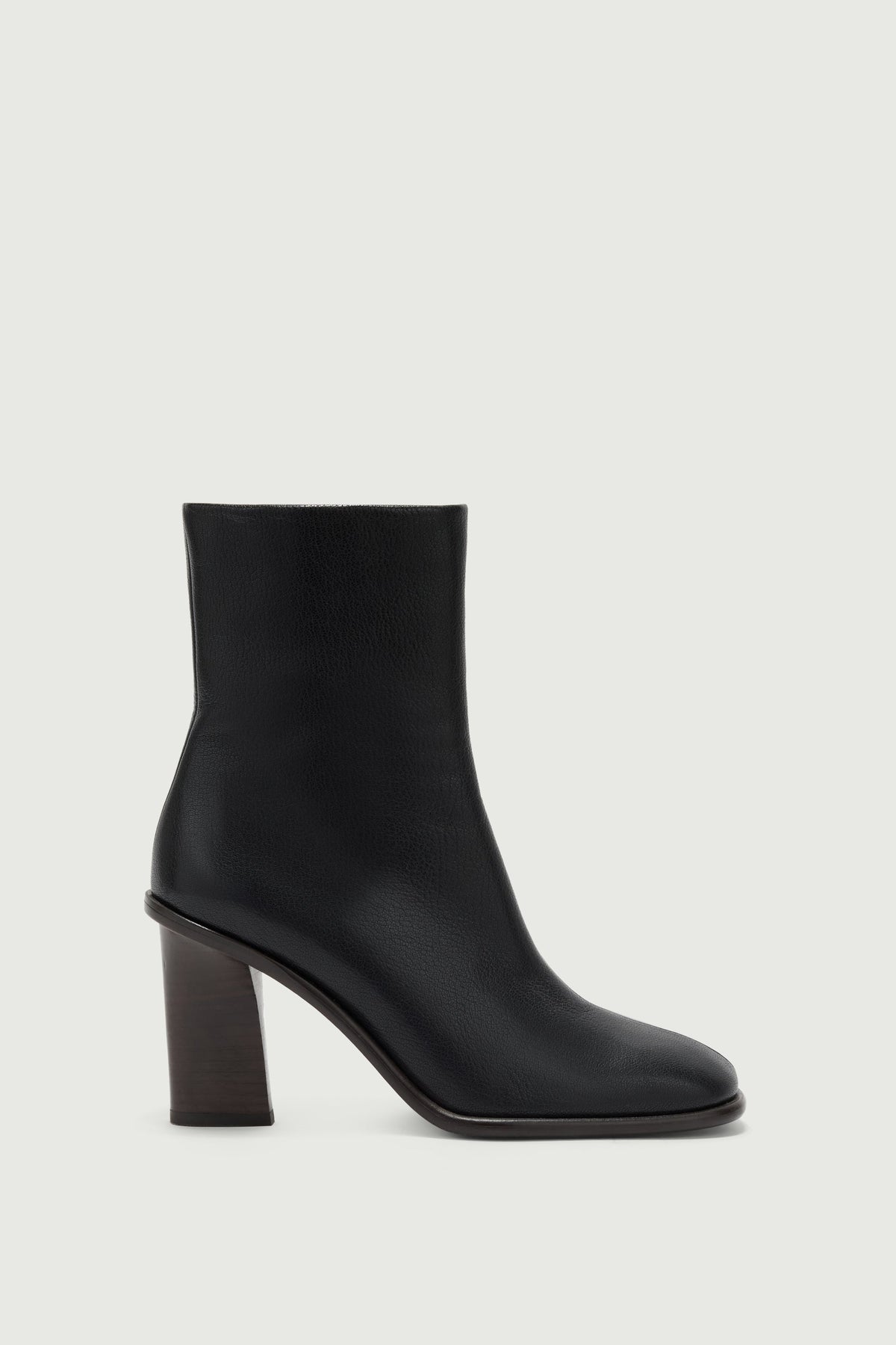 Bottines à couture centrale en cuir grainé