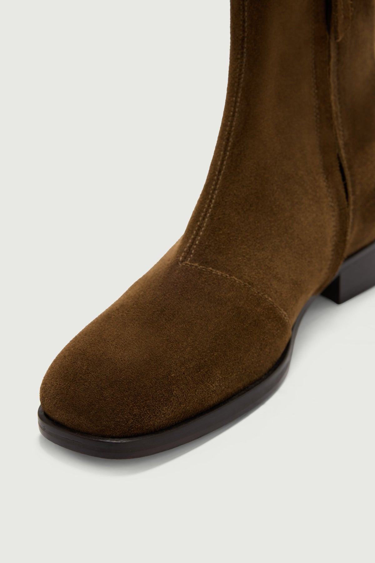 Bottines en croûte de cuir